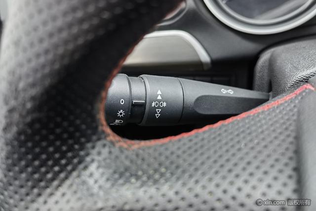 标致 标致408 2015 汽车图片 #25