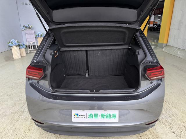 Volkswagen ID.3 2024 car image #25