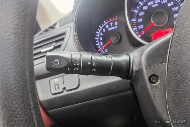 起亚 起亚K2 2016 汽车图片 #25