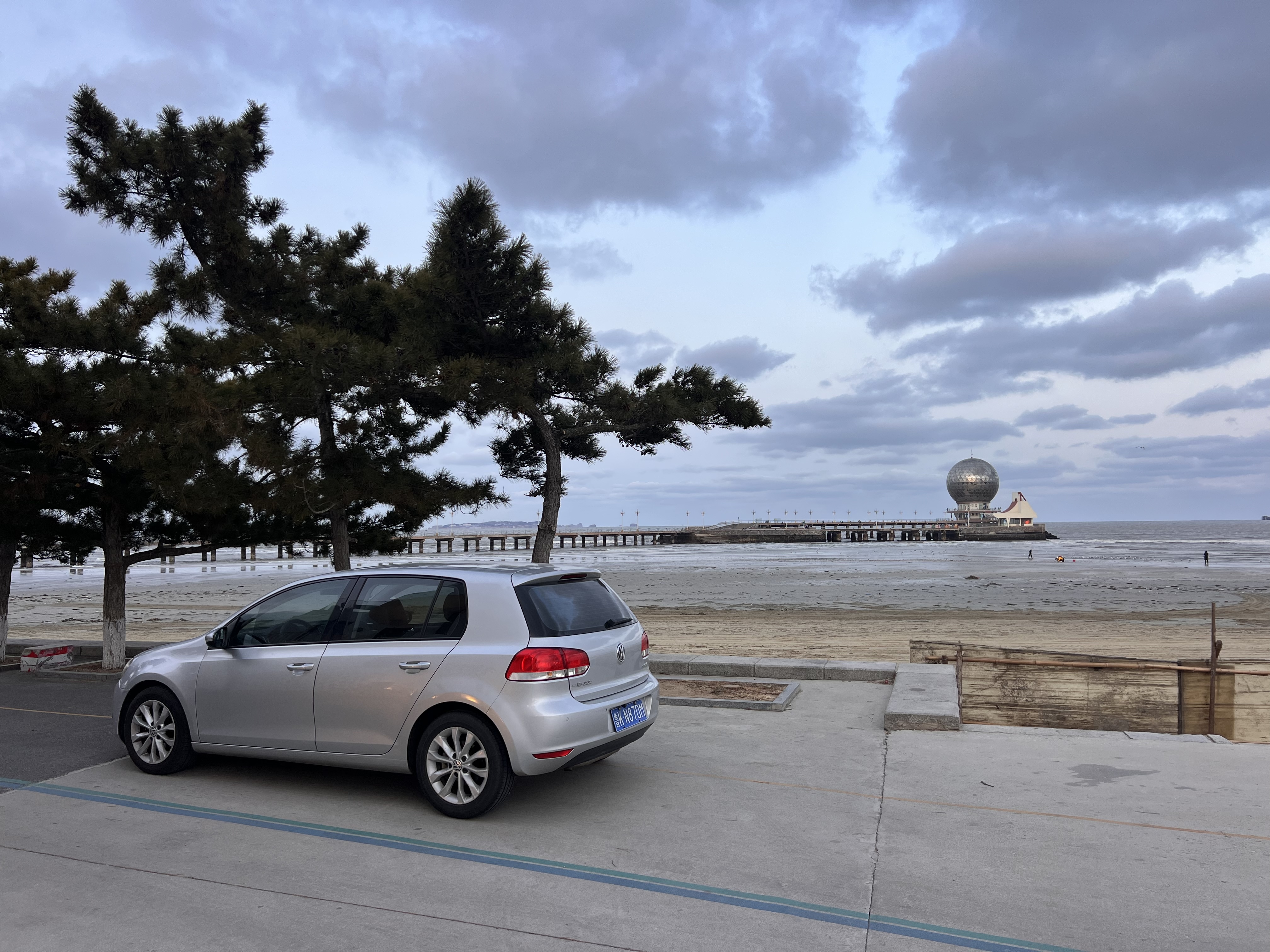 Volkswagen Golf 2011 car image #25