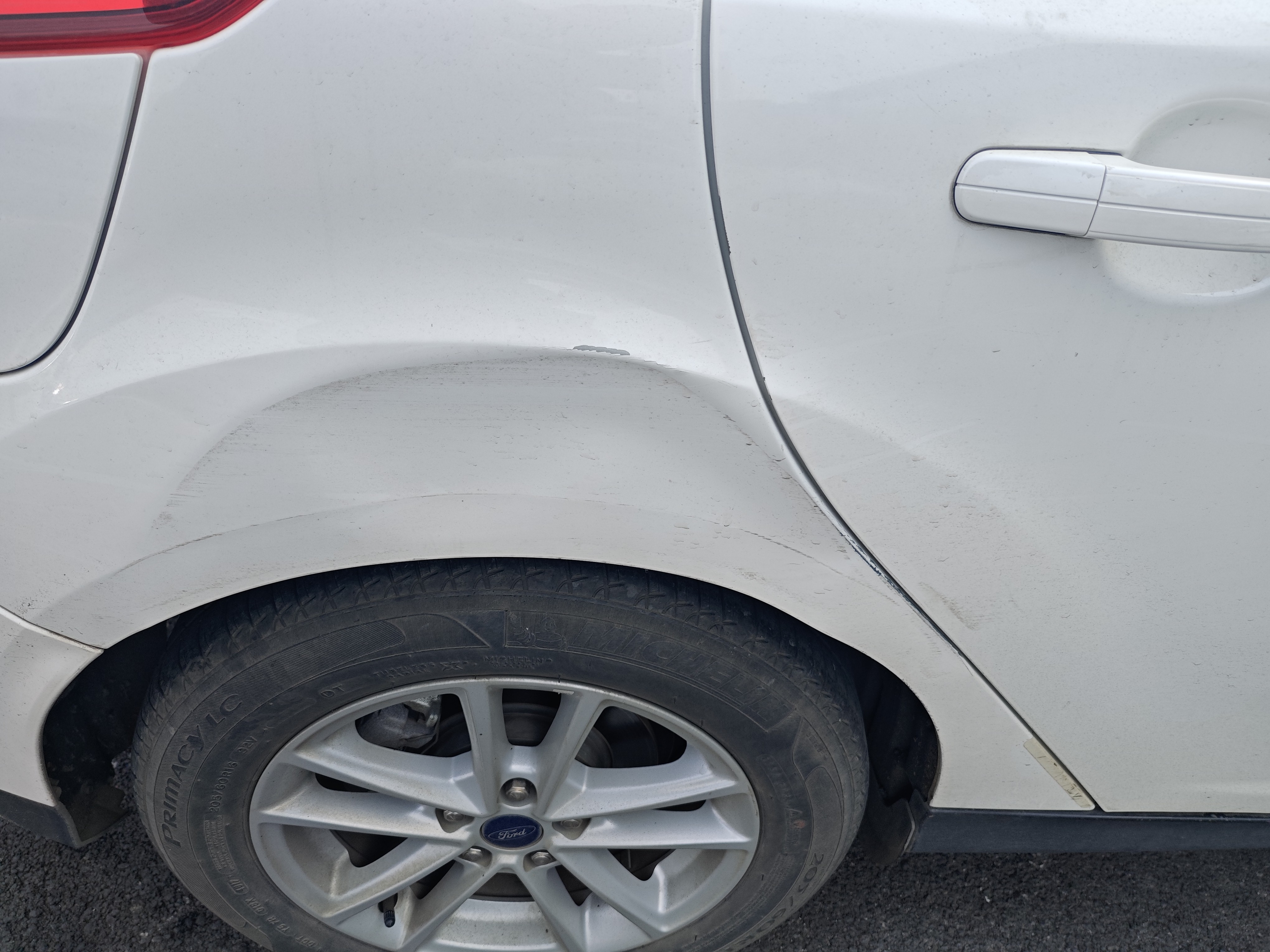 Ford Focus 2018 #25 Ford Focus 2018 car image #25