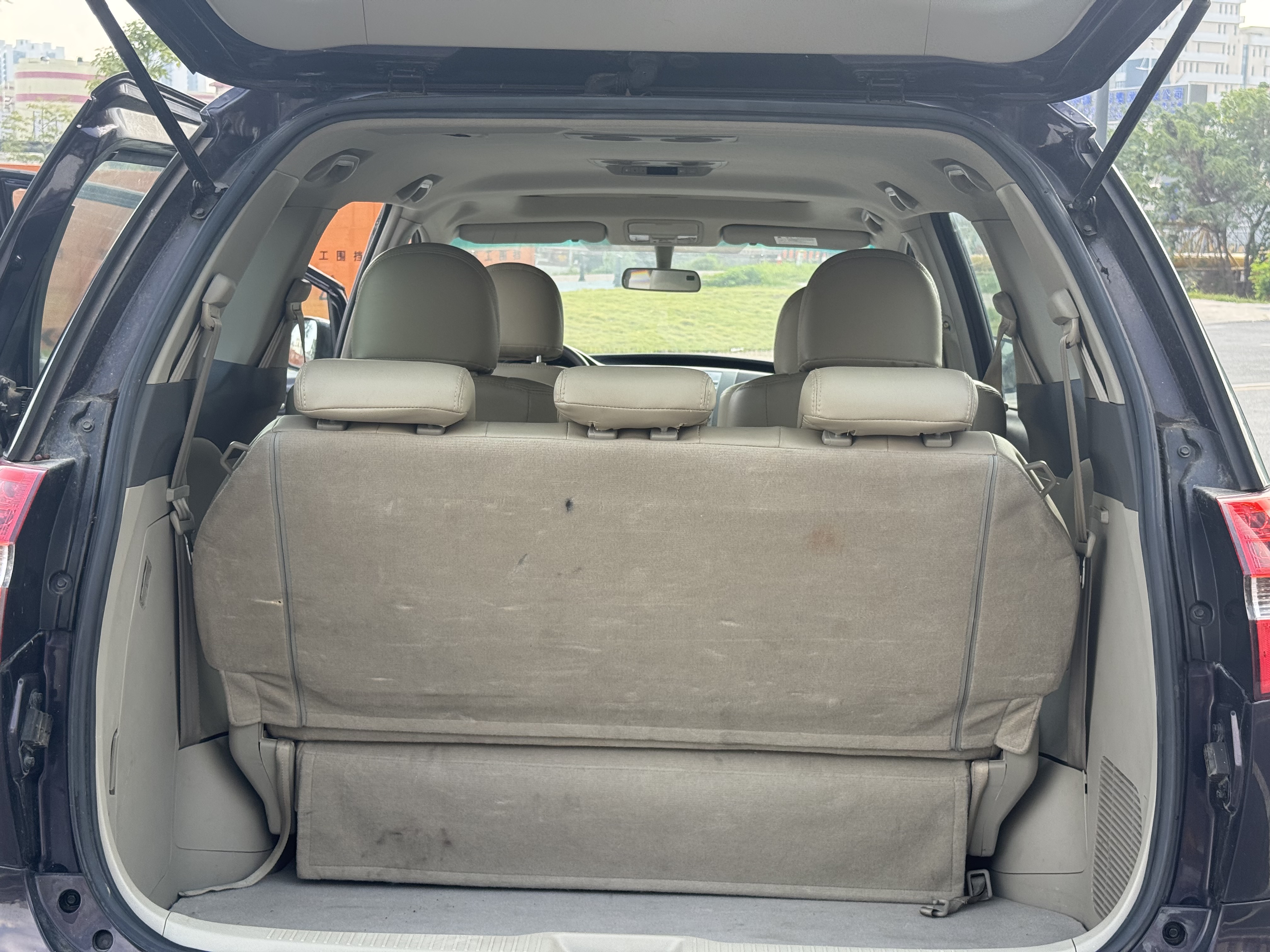 BYD M6 2017 car image #25