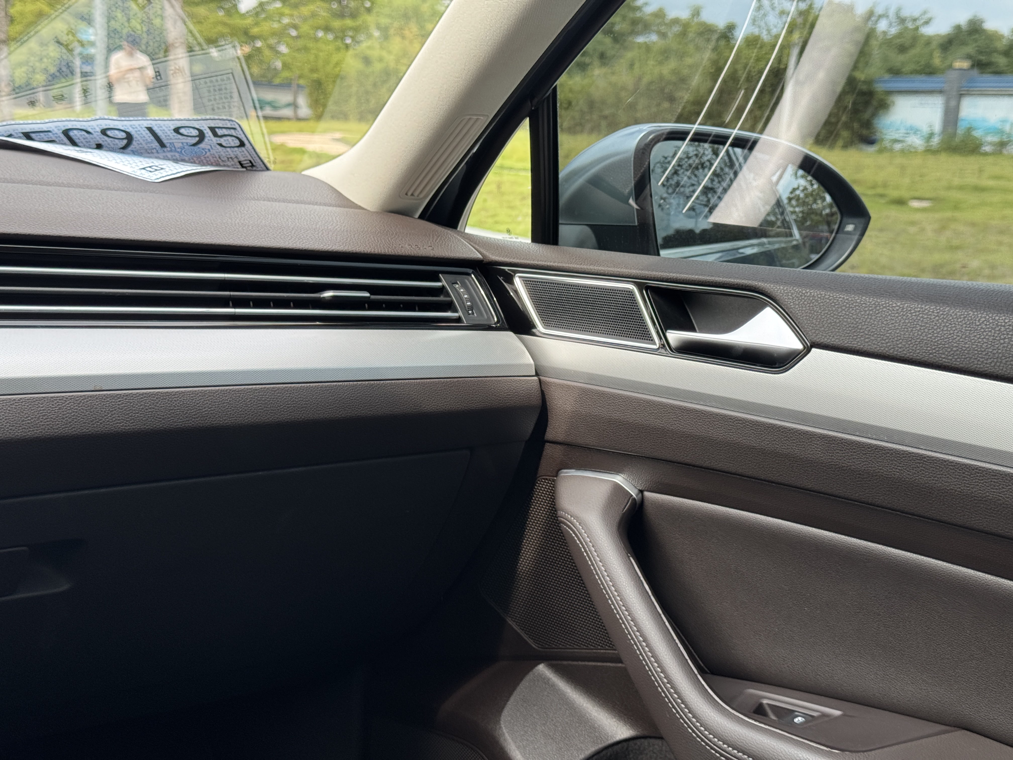 Volkswagen Passat Variant 2017 изображение автомобиля #25