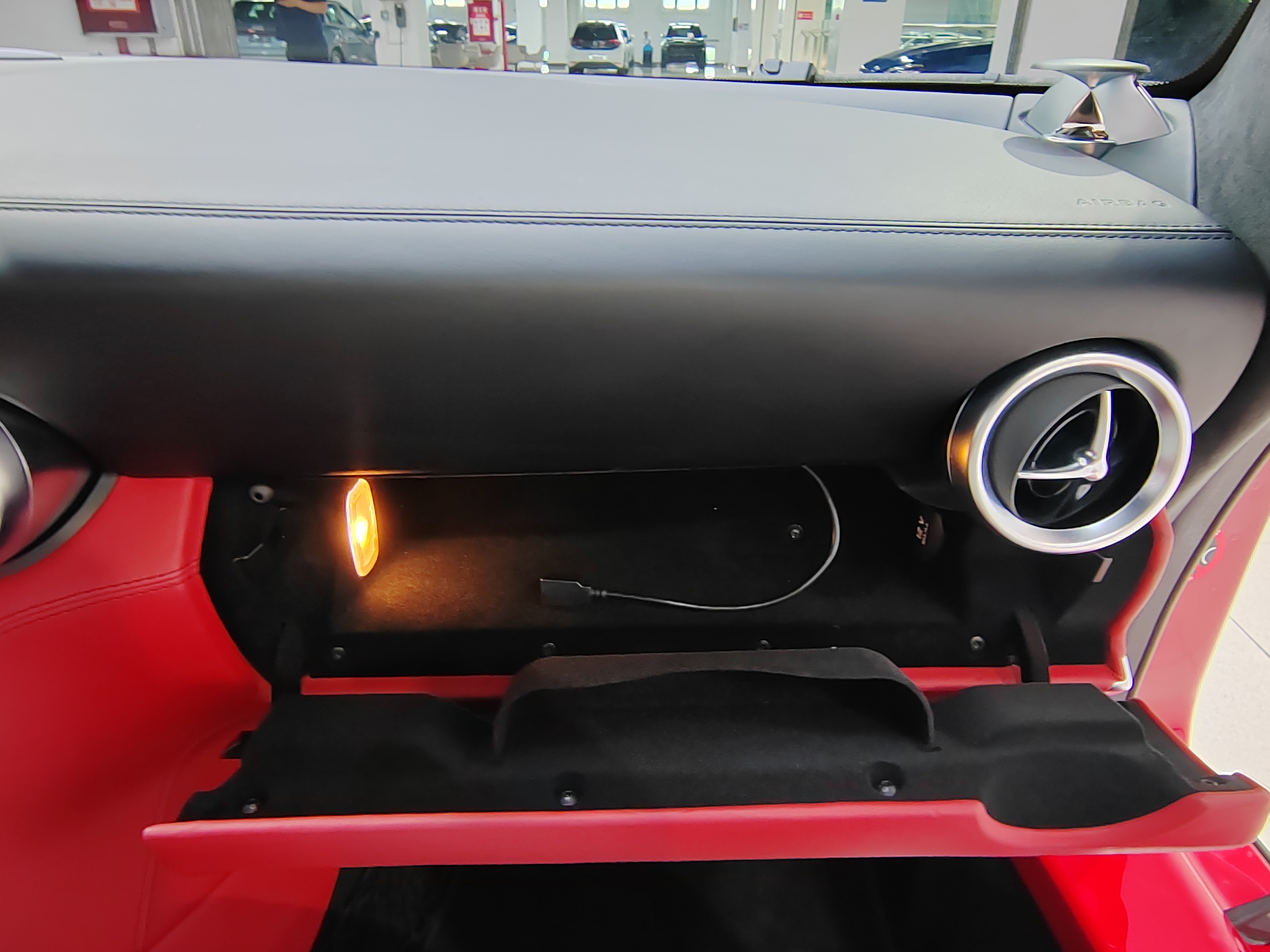 Mercedes-Benz SLS AMG 2012 изображение автомобиля #25