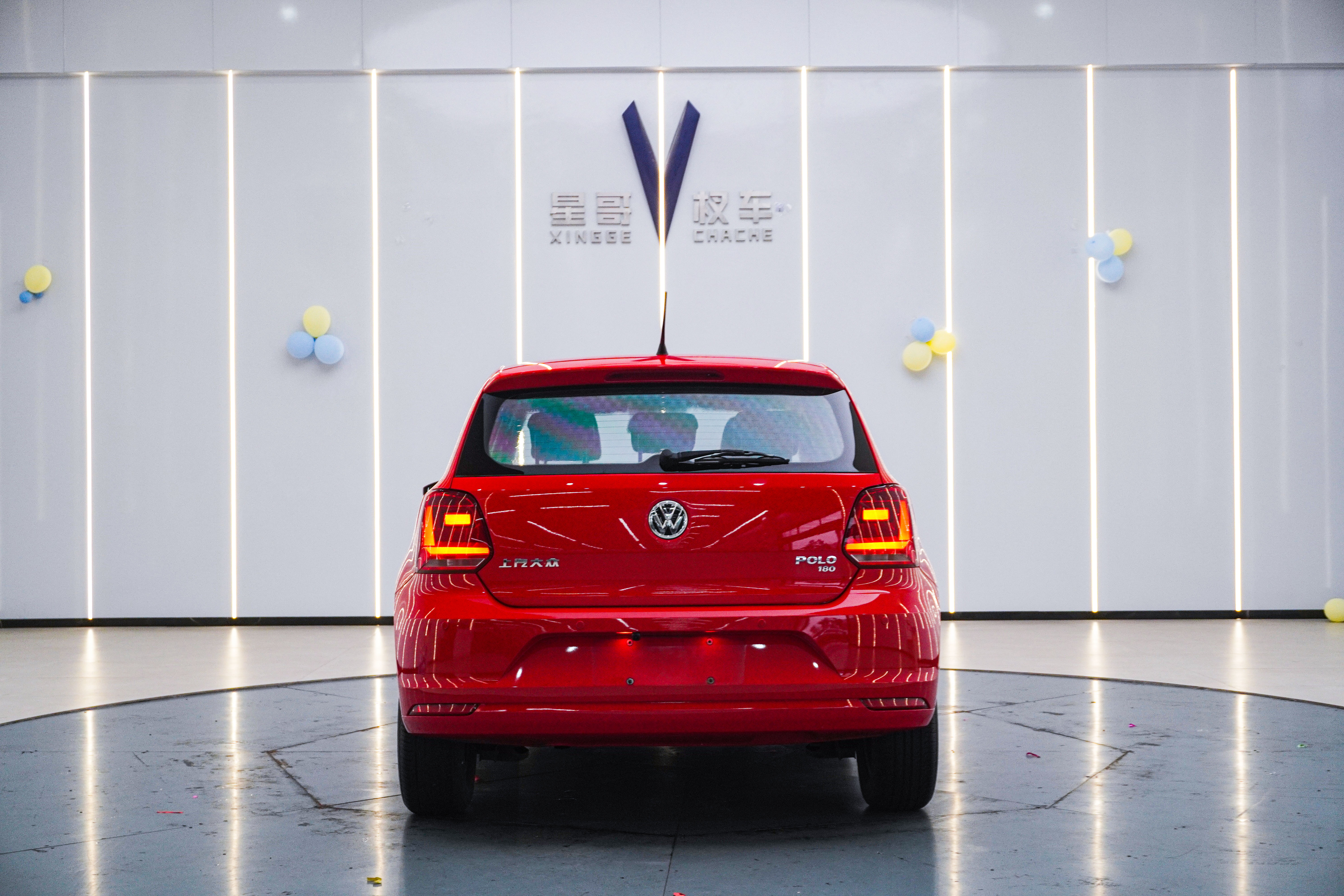 Polo 2018 car image #25