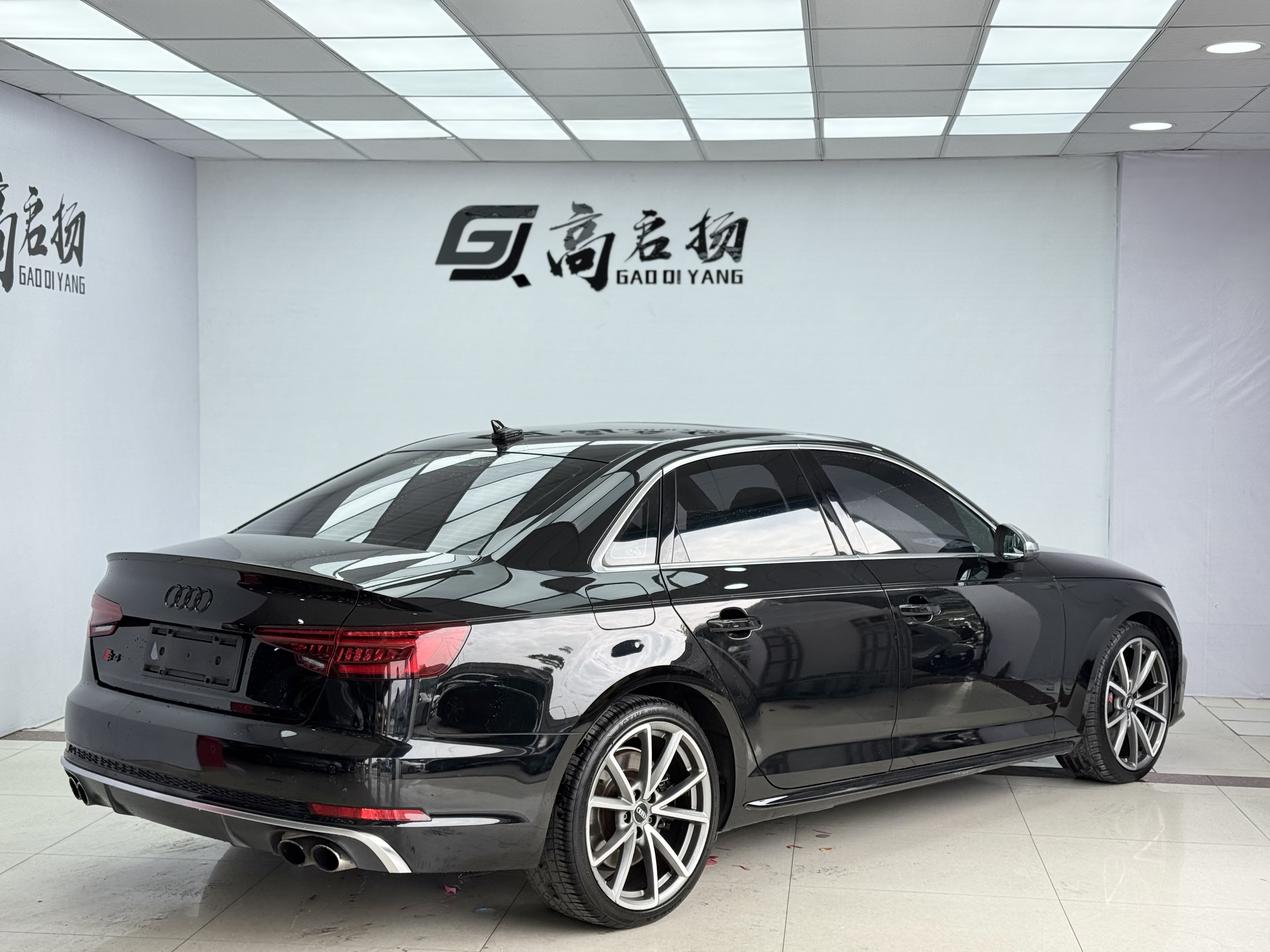Audi S4 2019 imagem de carro #25