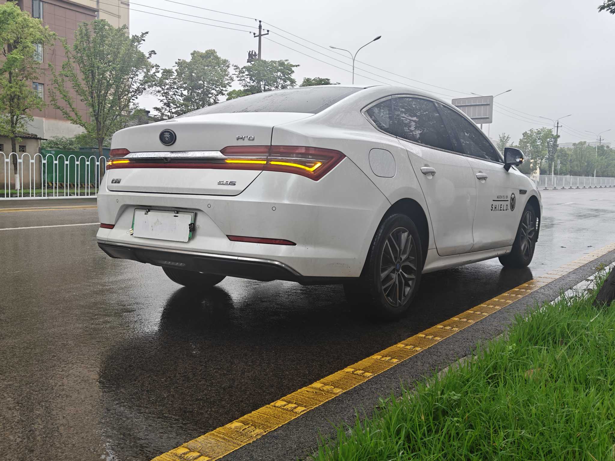 BYD Qin Pro New Energy 2019 car image #25