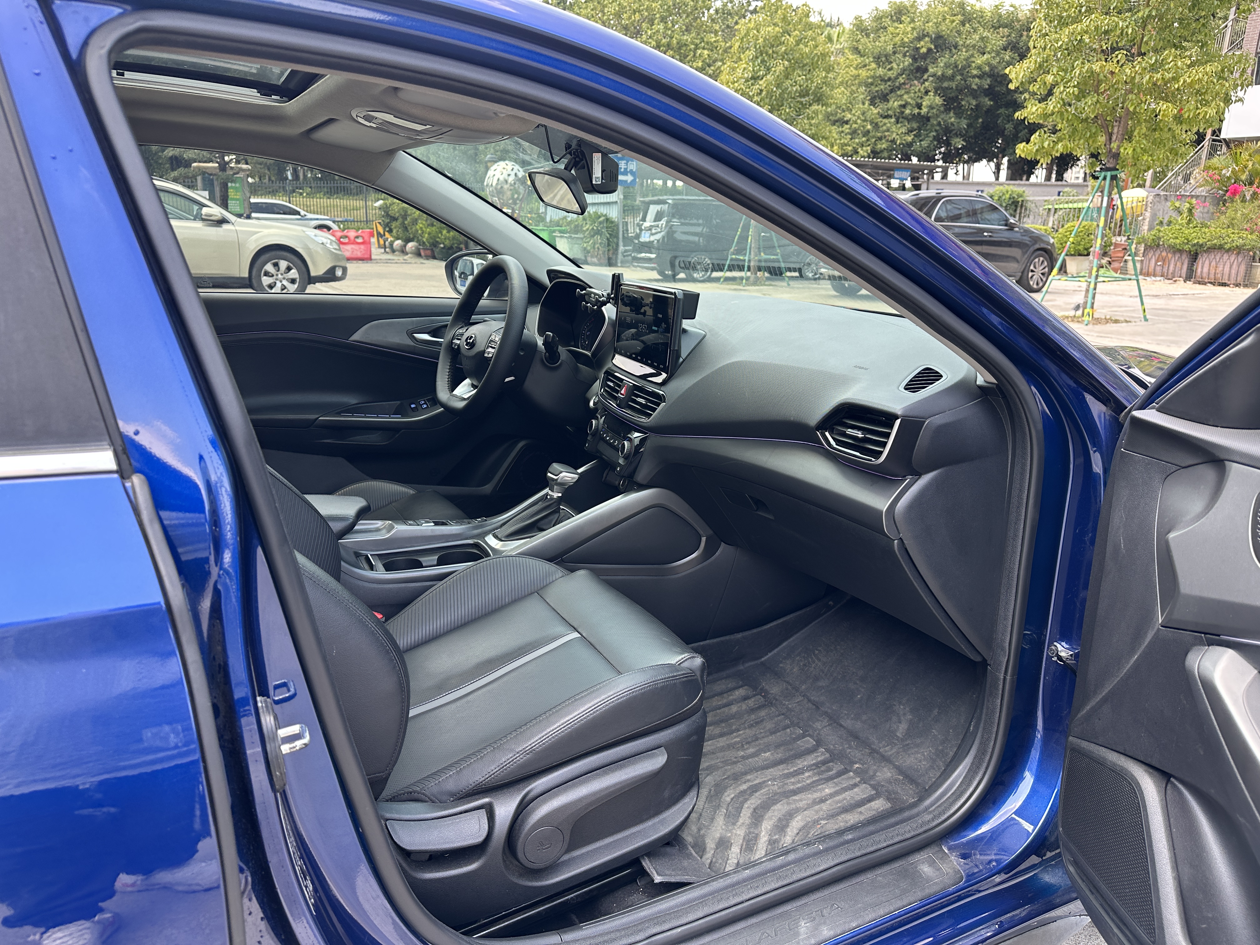 Hyundai Lafesta 2019 car image #25