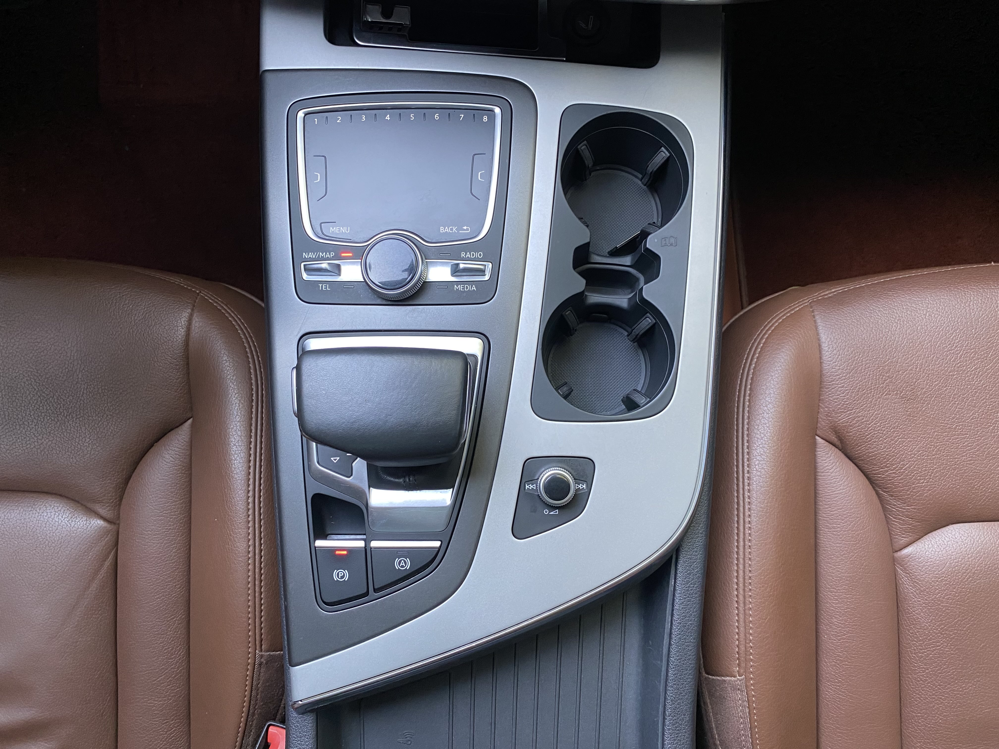 Audi Q7 New Energy 2019 car image #25