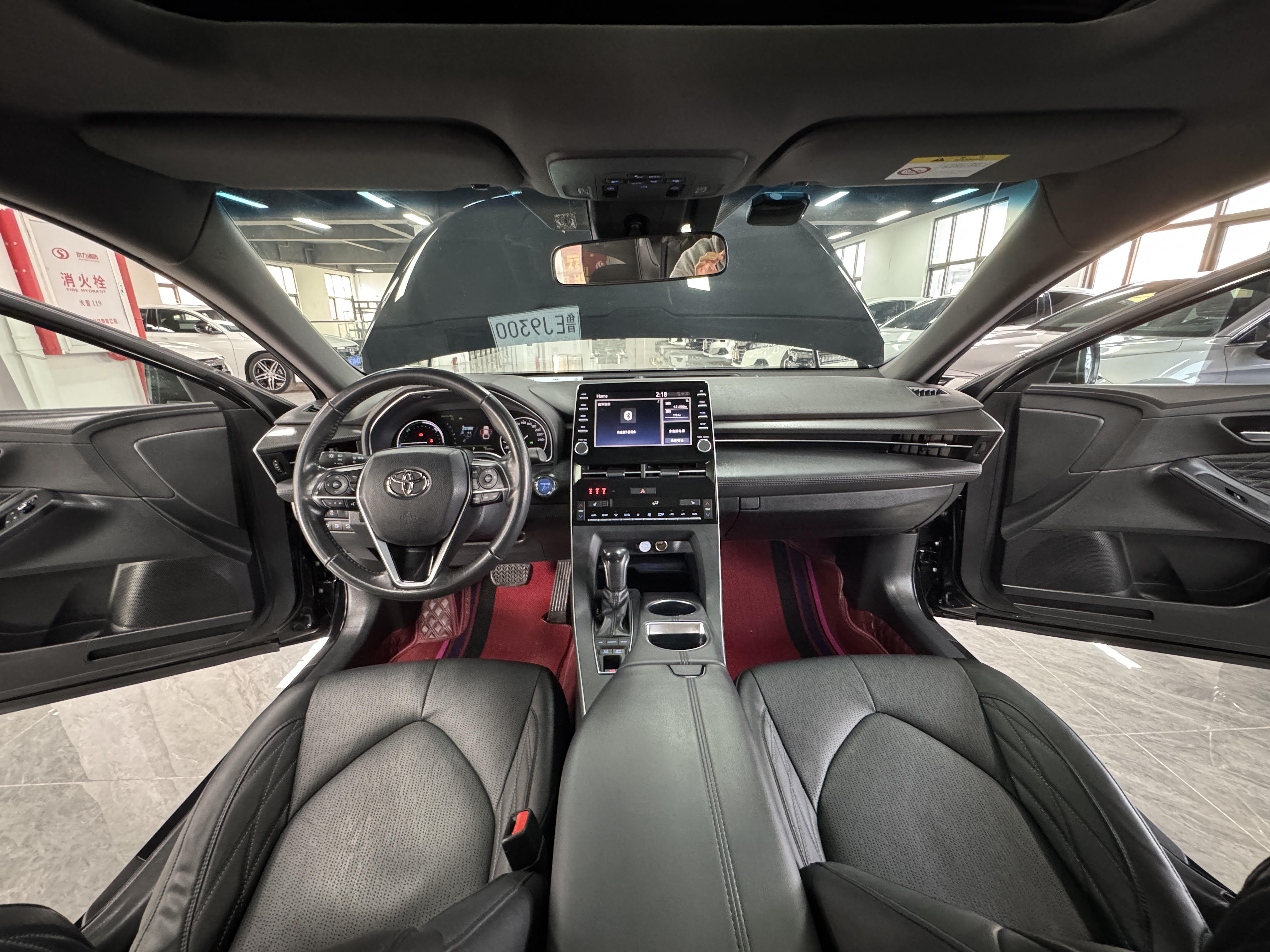 Toyota Avalon 2019 car image #25