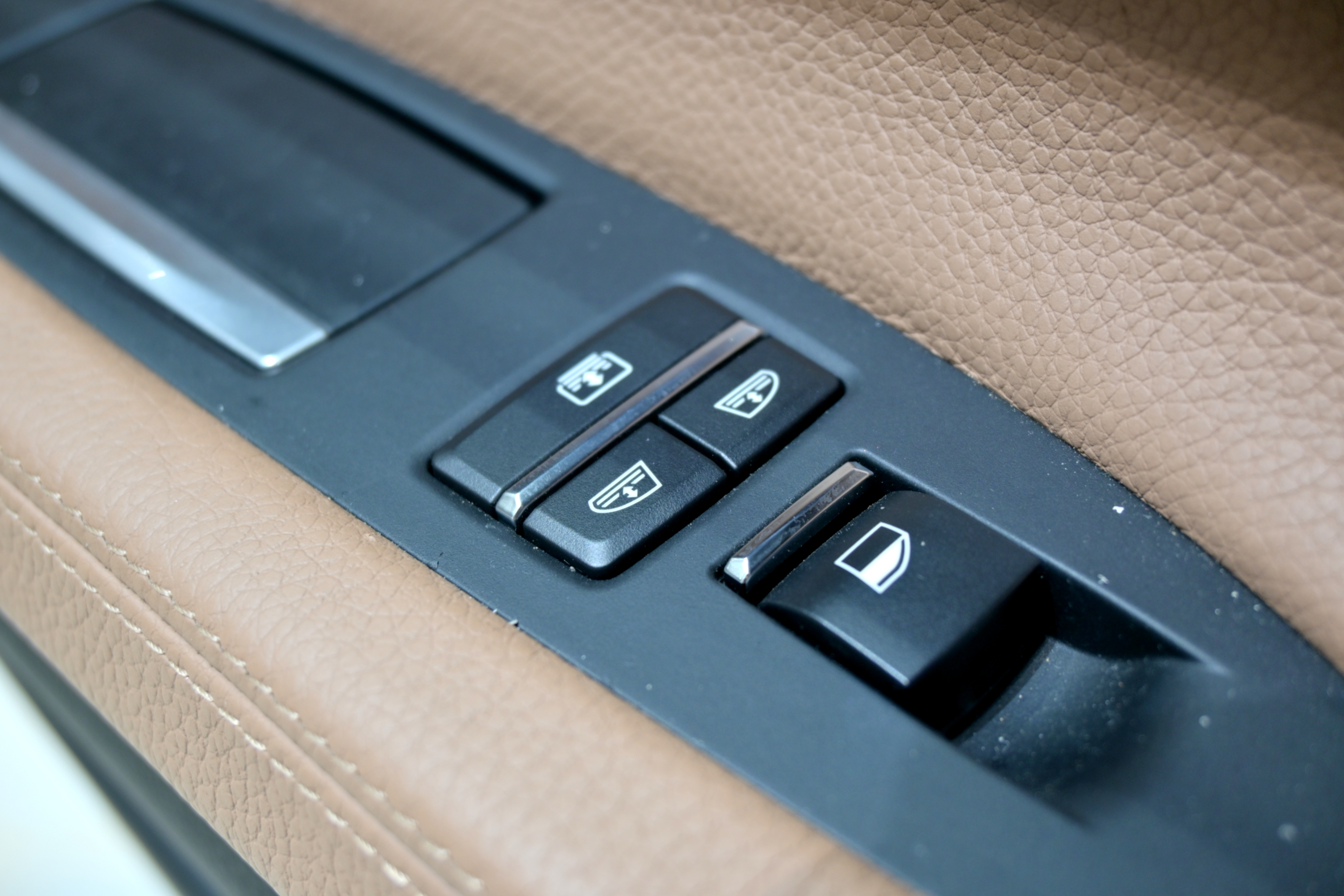 BMW 7 Series 2014 #25 BMW 7 Series 2014 car image #25