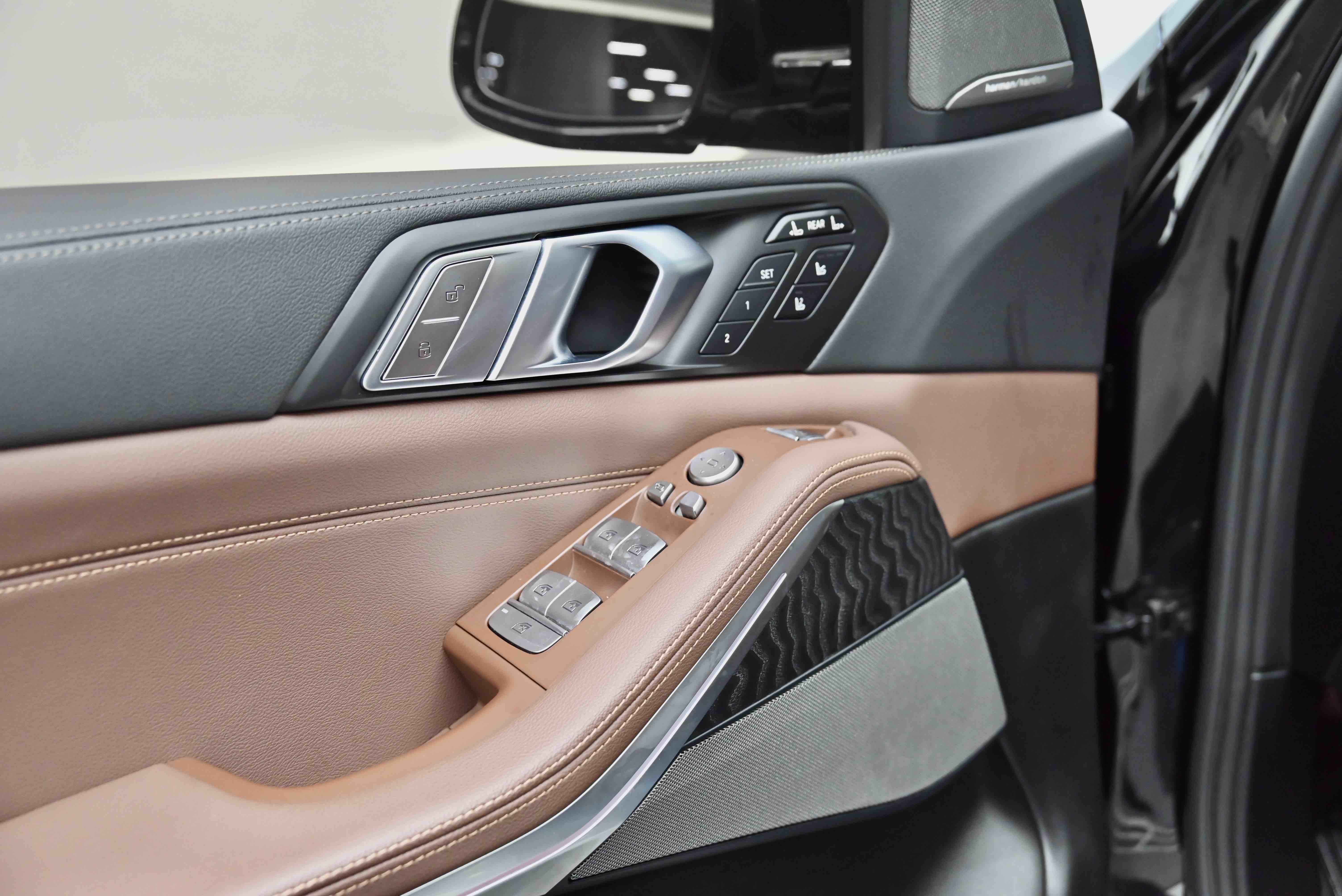 BMW X7 2020 #25 BMW X7 2020 car image #25