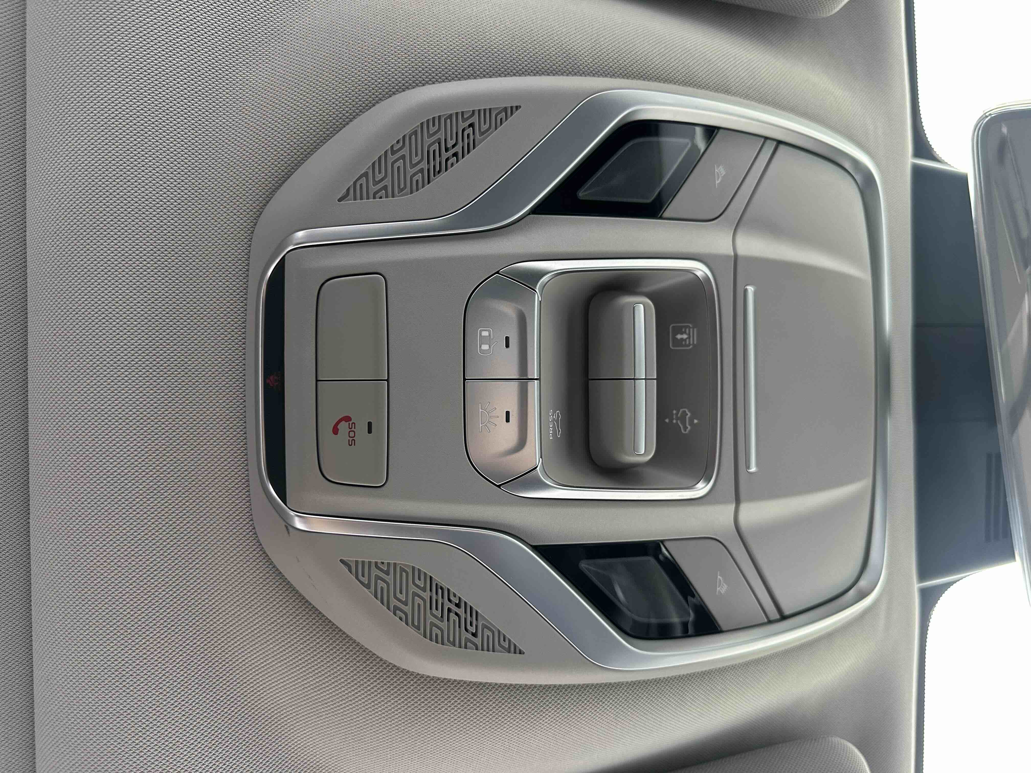 GEELY Coolray New Energy 2019 car image #25