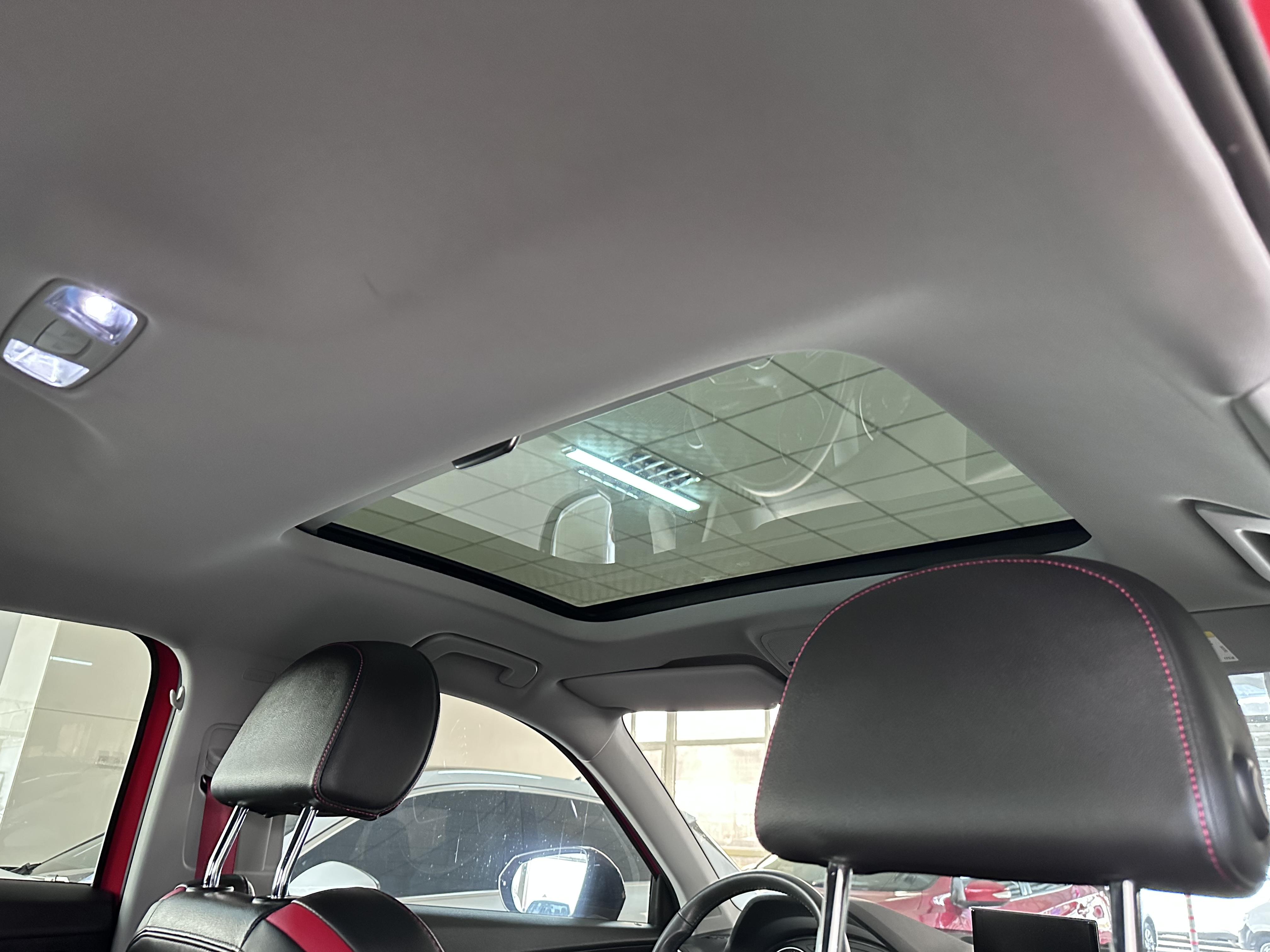 Q2L 2020 car image #25