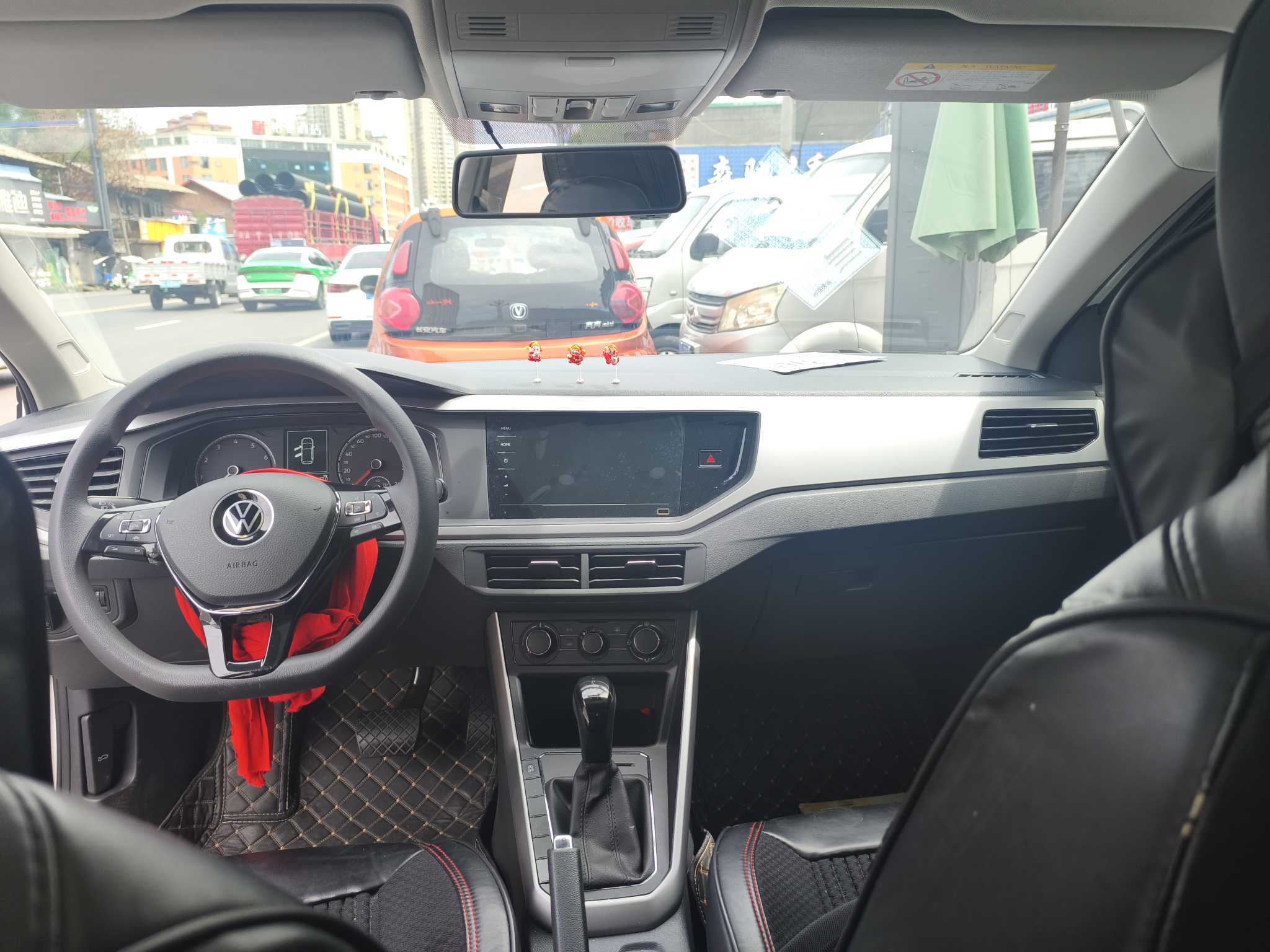 Volkswagen Polo 2022 car image #25