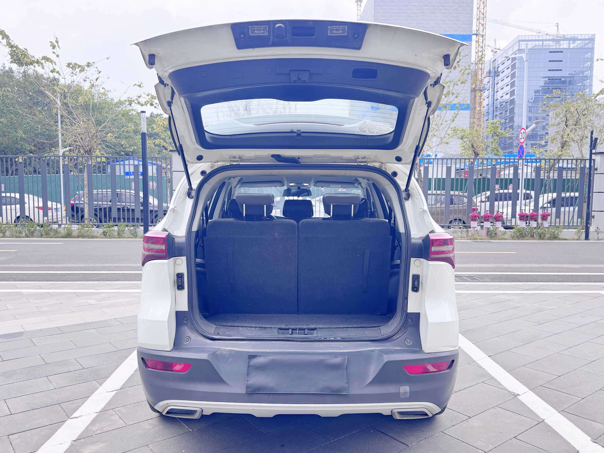 X70M 2020 #25 X70M 2020 car image #25
