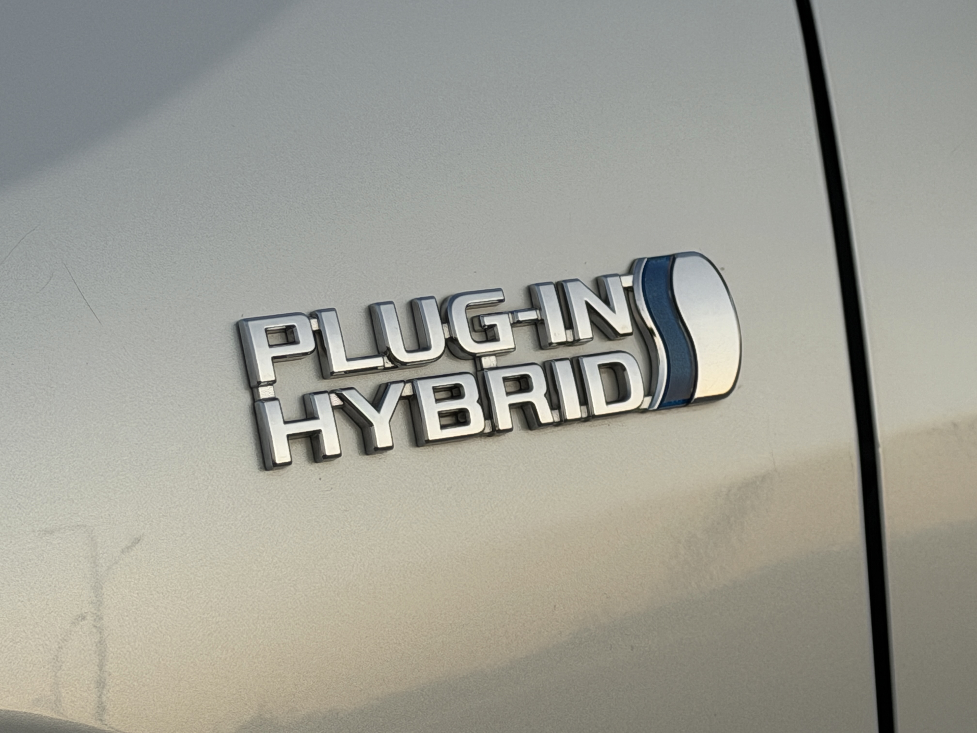 Toyota RAV4 Hybird E+ 2021 immagine di auto #25