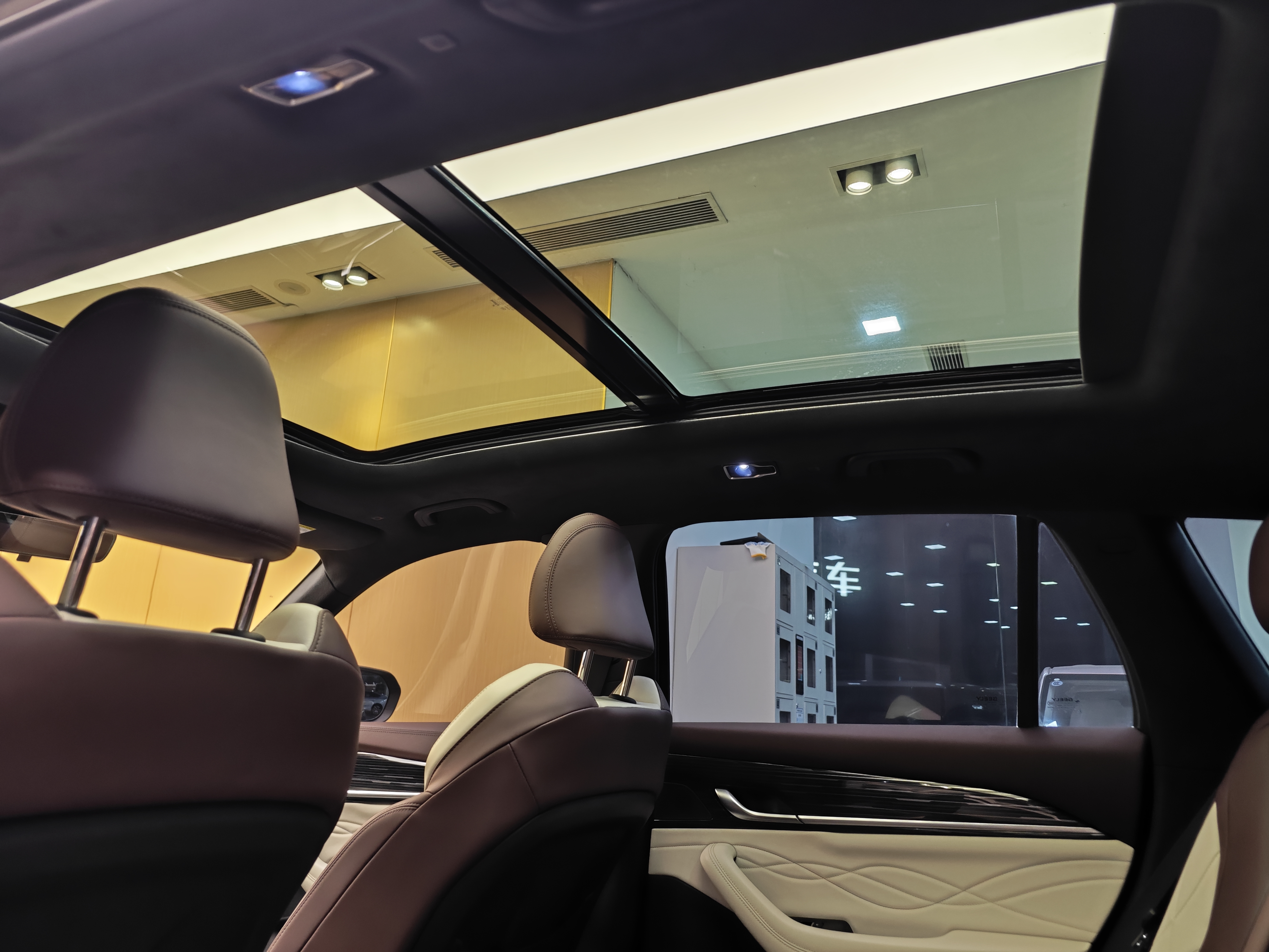 GEELY Monjaro 2023 #25 GEELY Monjaro 2023 car image #25
