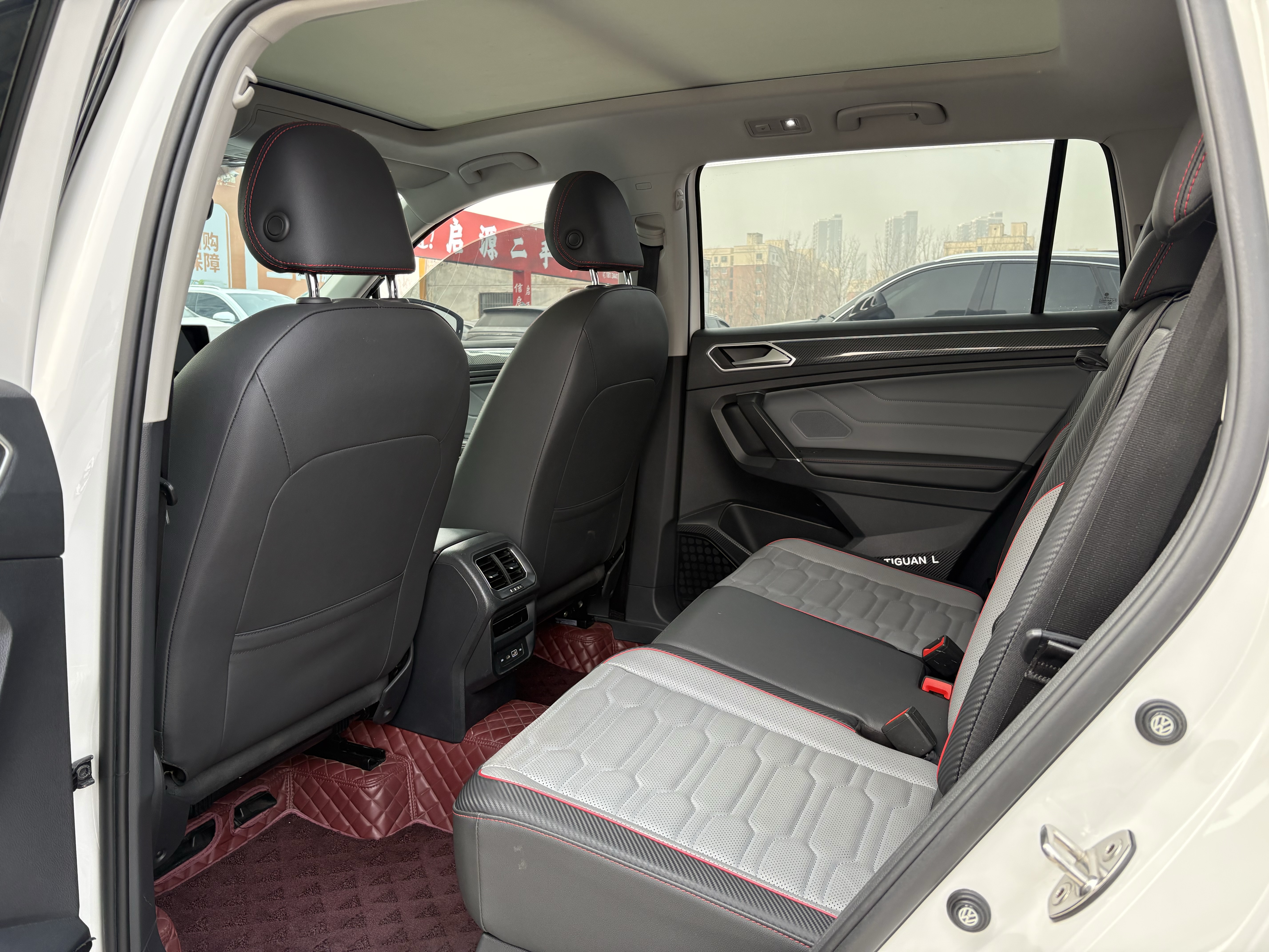 Volkswagen Tiguan L New Energy 2022 صورة سيارة #25