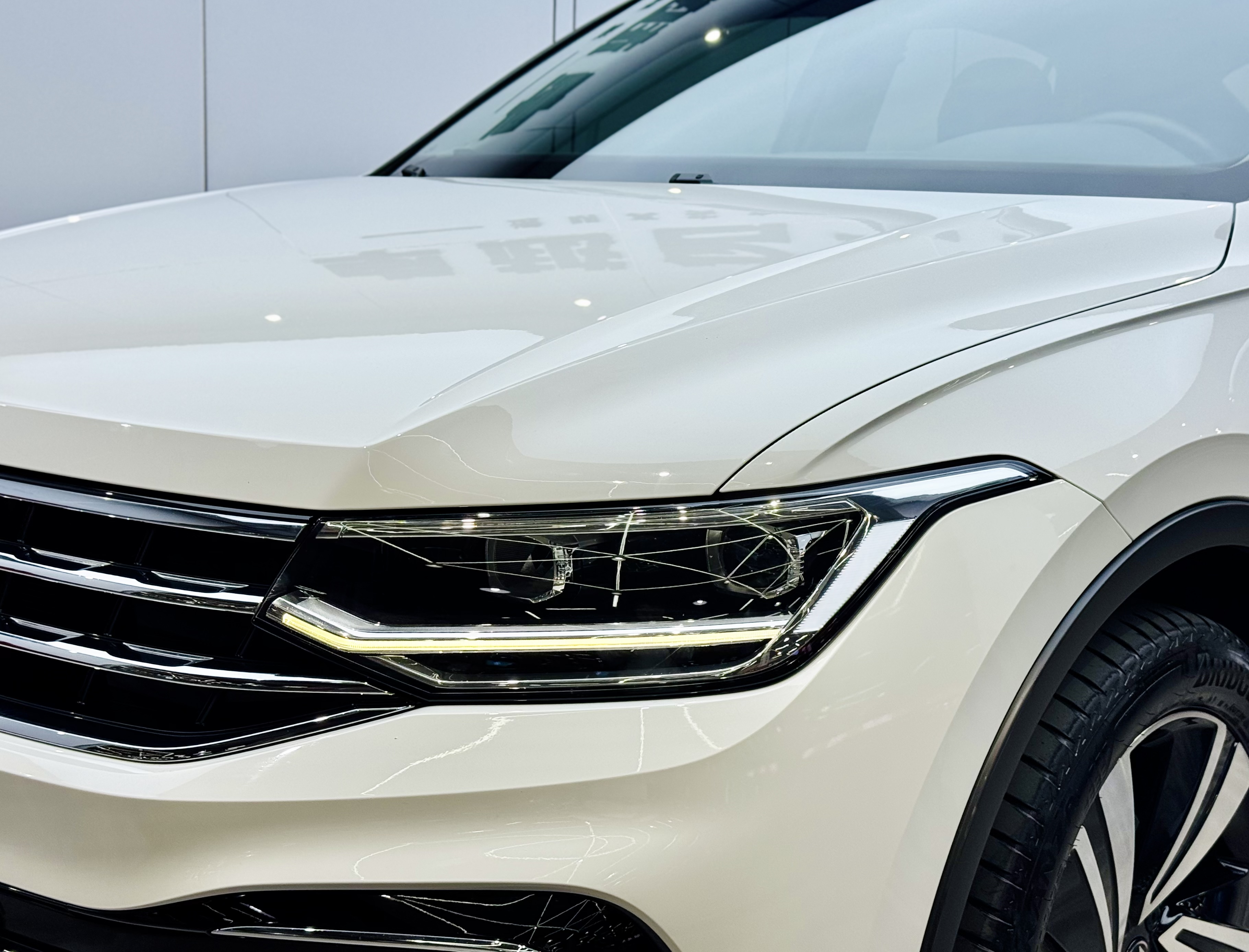 Volkswagen Tiguan X 2023 car image #25