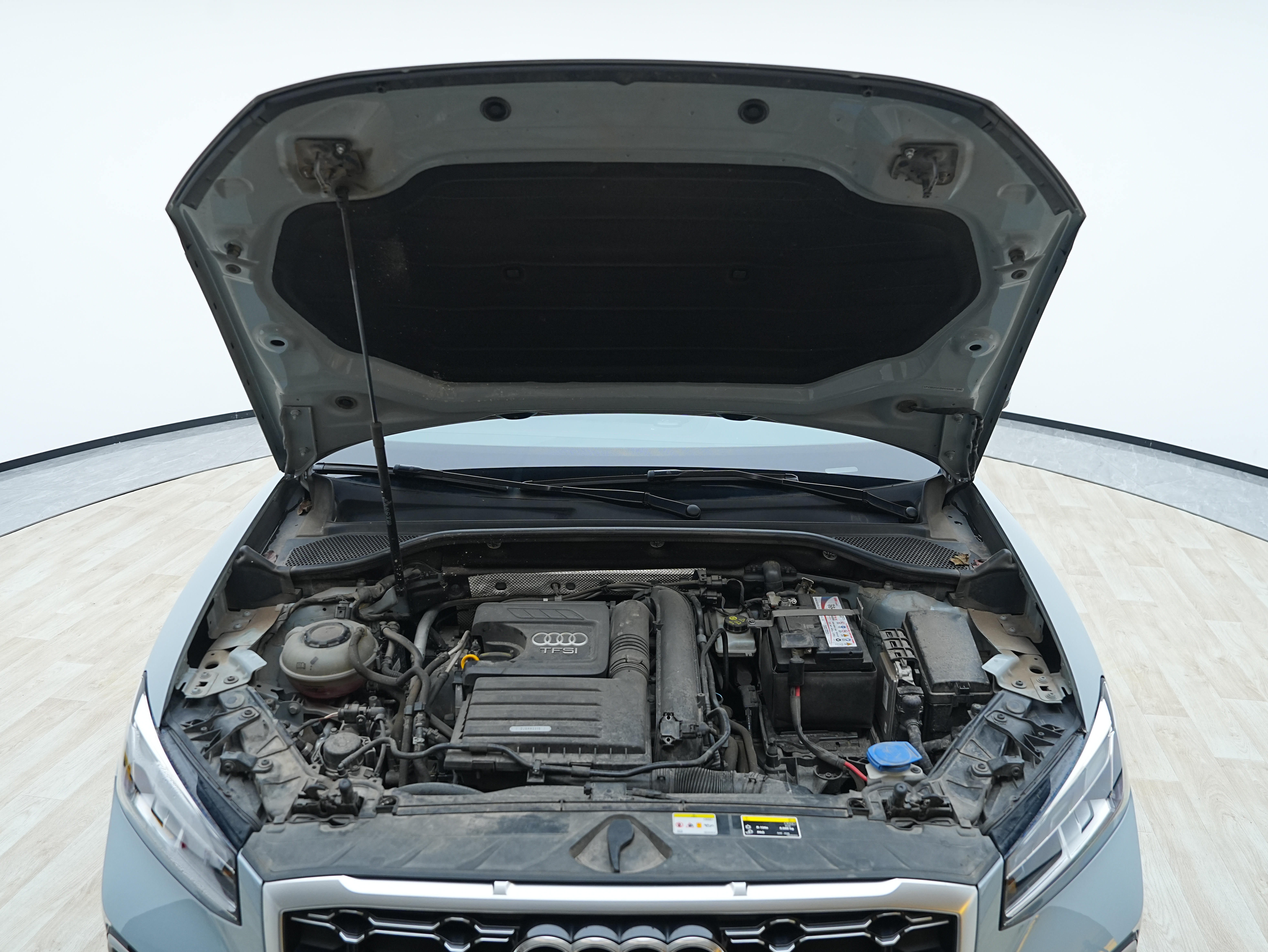 Audi Q2L 2023 صورة سيارة #25