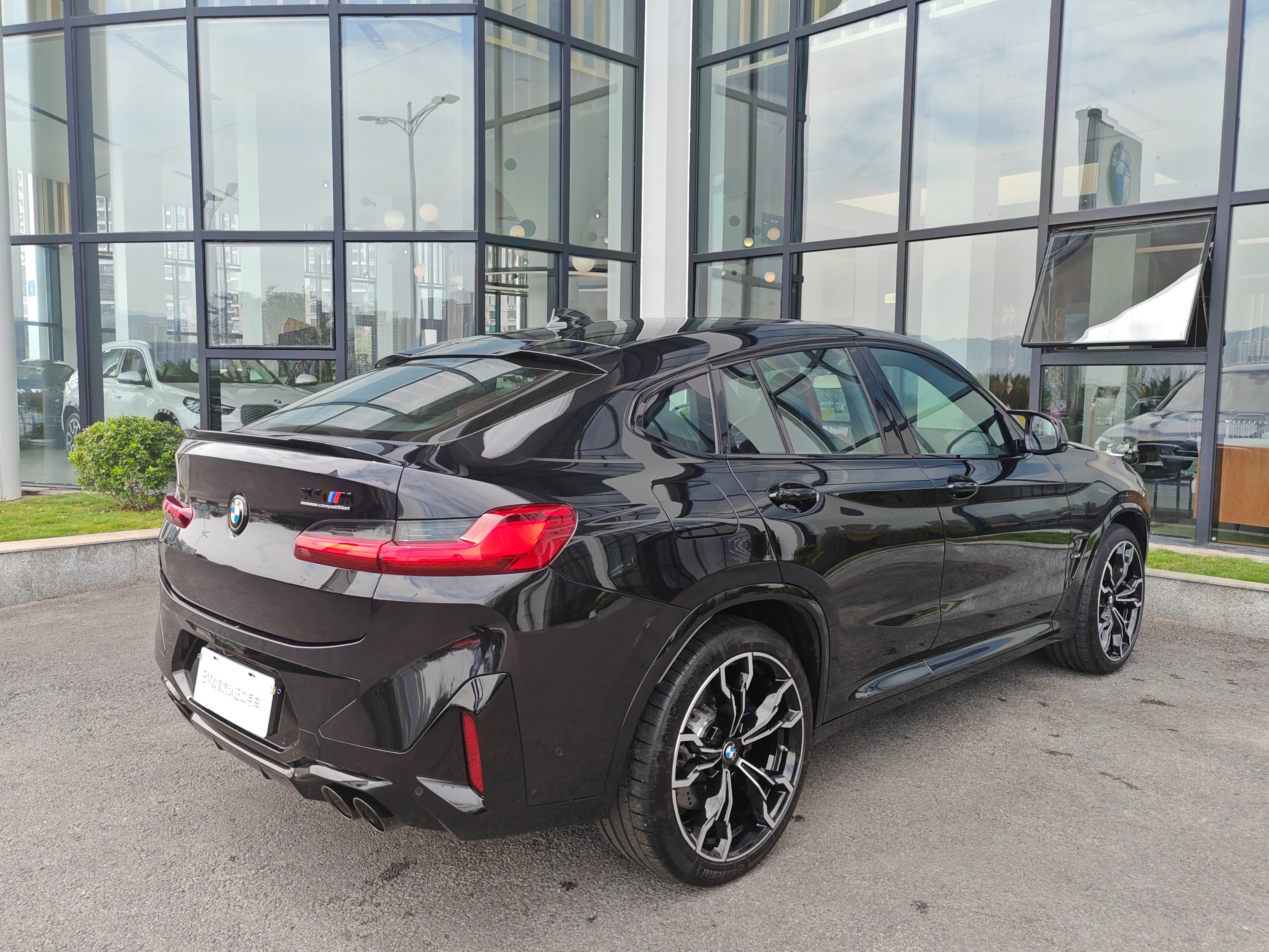 BMW X4 M 2024 #25 BMW X4 M 2024 car image #25