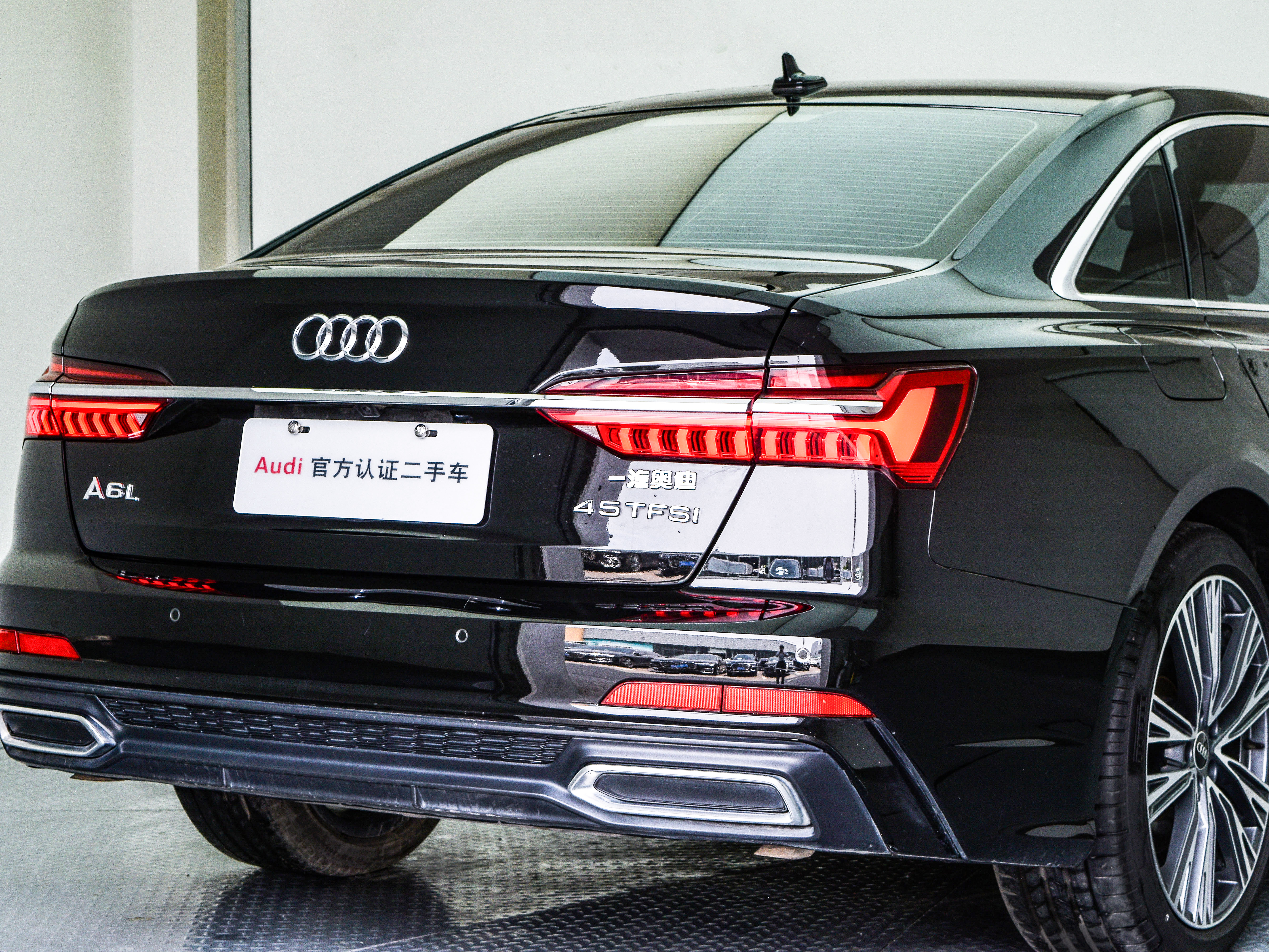 Audi A6L 2022 car image #25