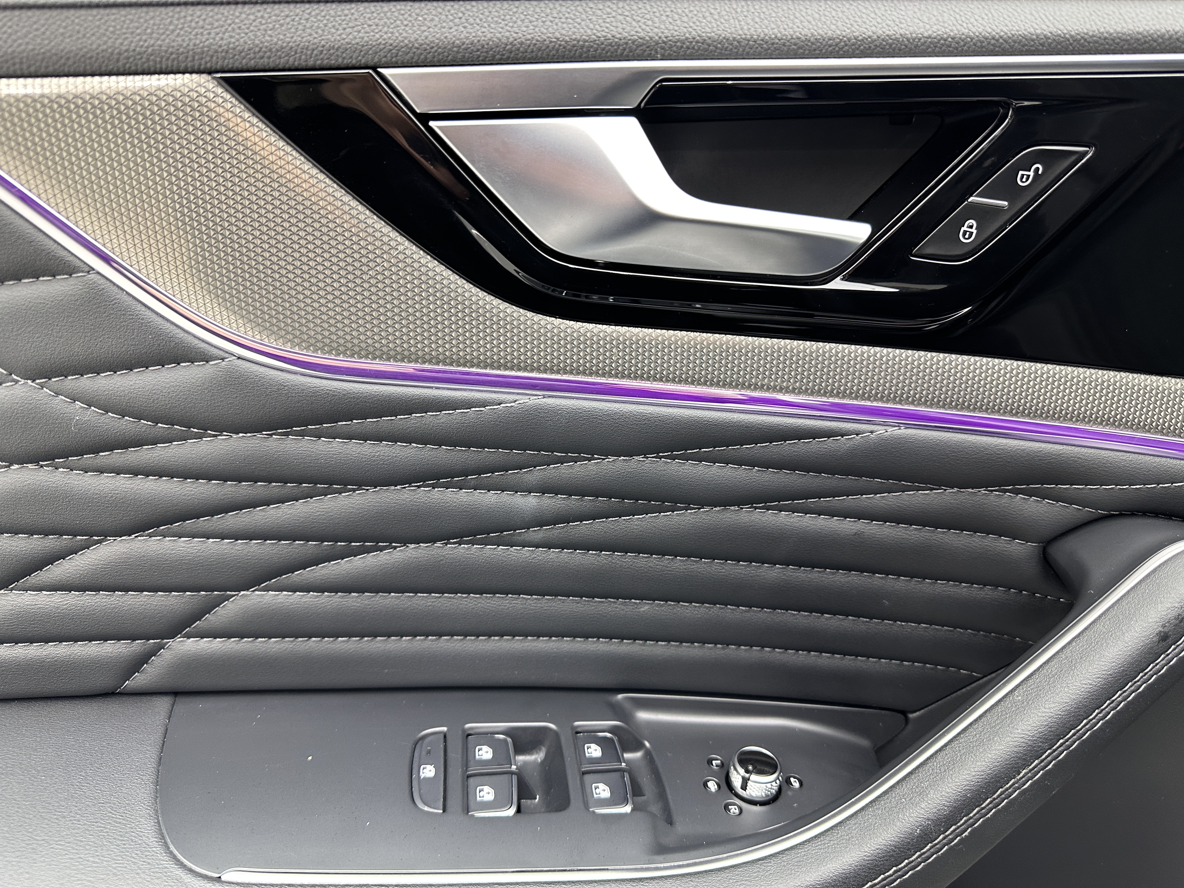 HongQi HS5 2023 car image #25