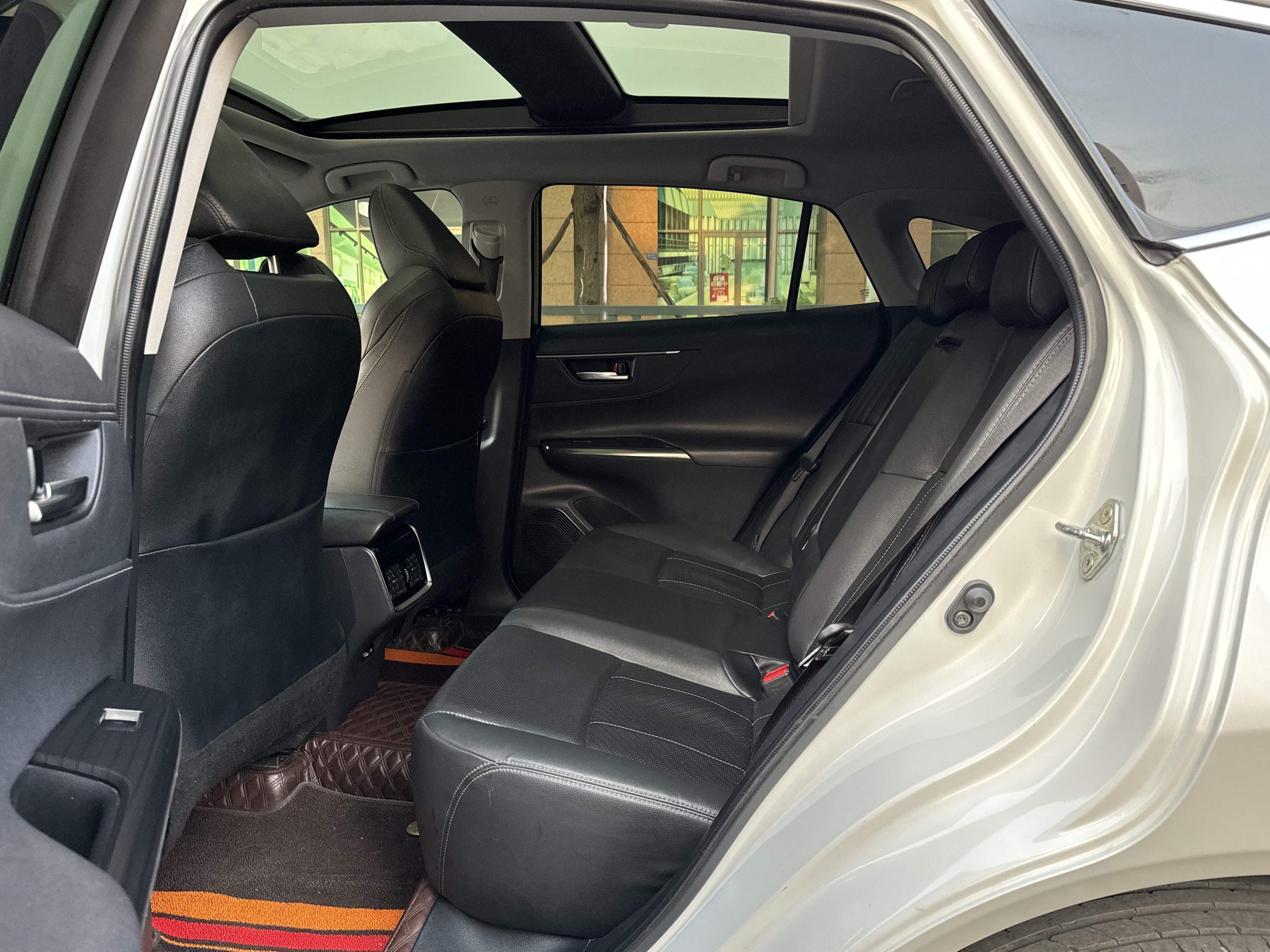 Toyota Harrier 2022 car image #25