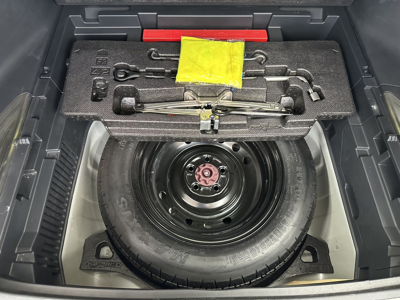 Toyota Venza 2023 immagine di auto #25