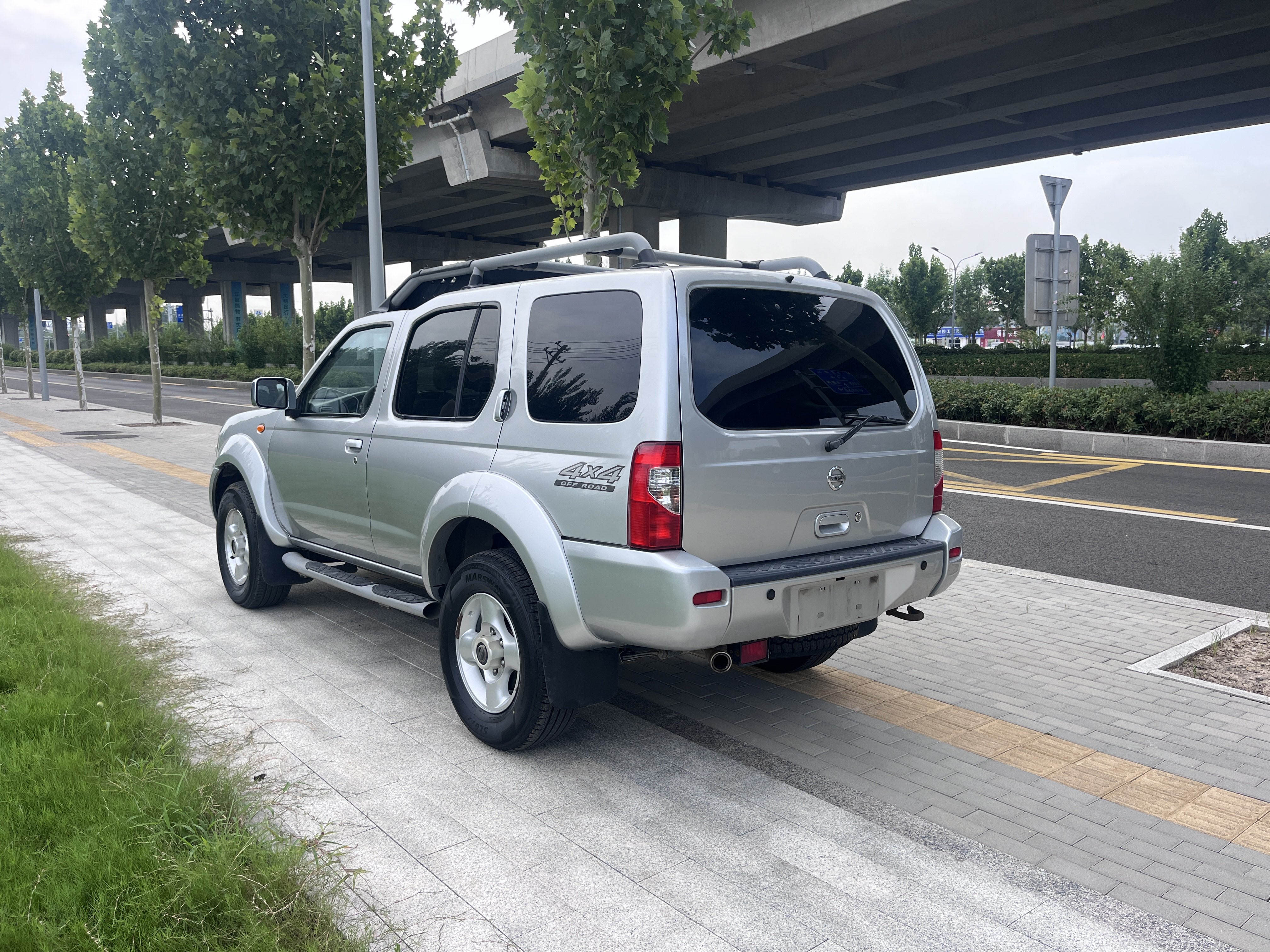 日产 日产帕拉丁 2005 汽车图片 #25