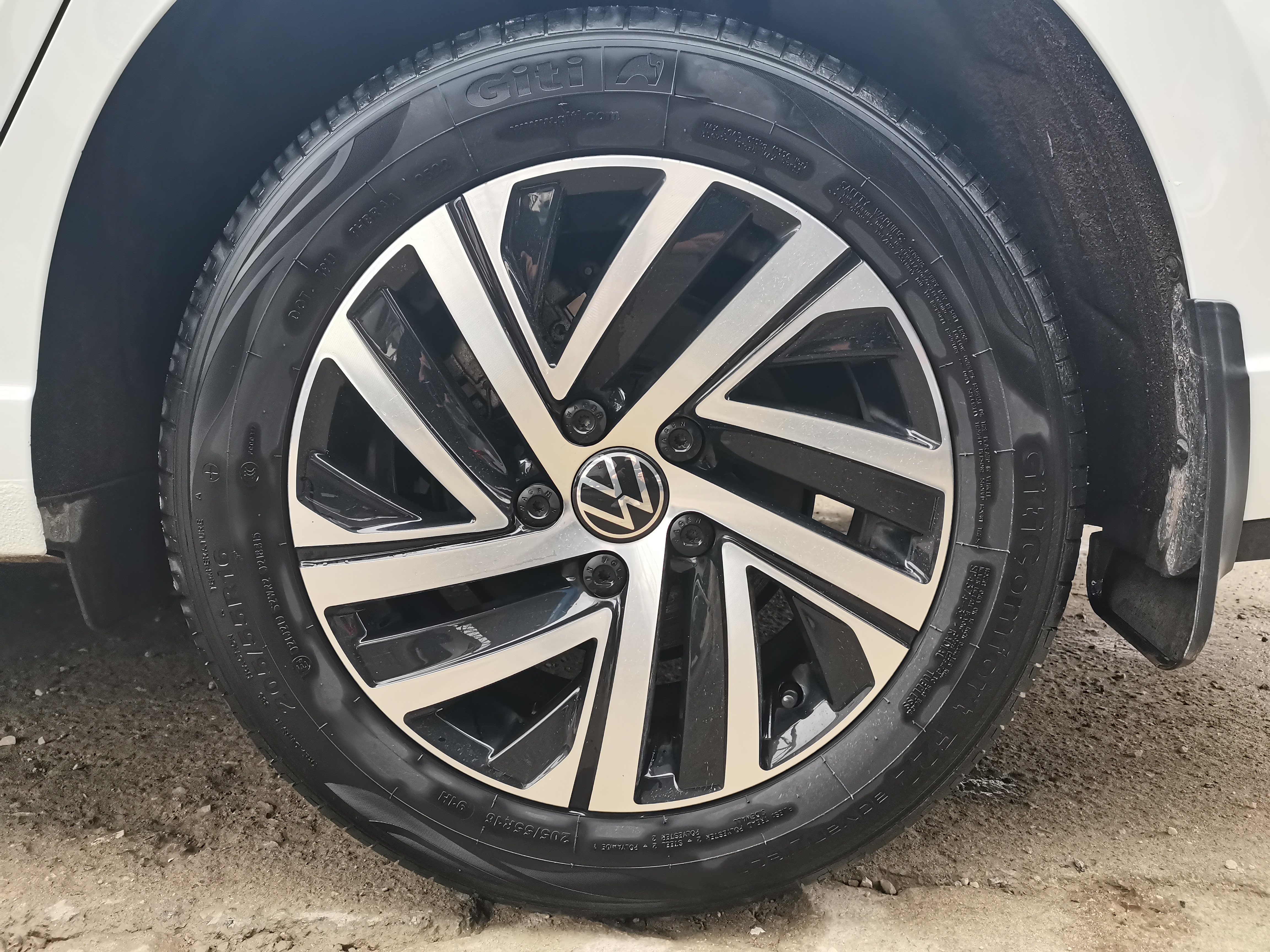 Volkswagen Lavida 2022 immagine di auto #25