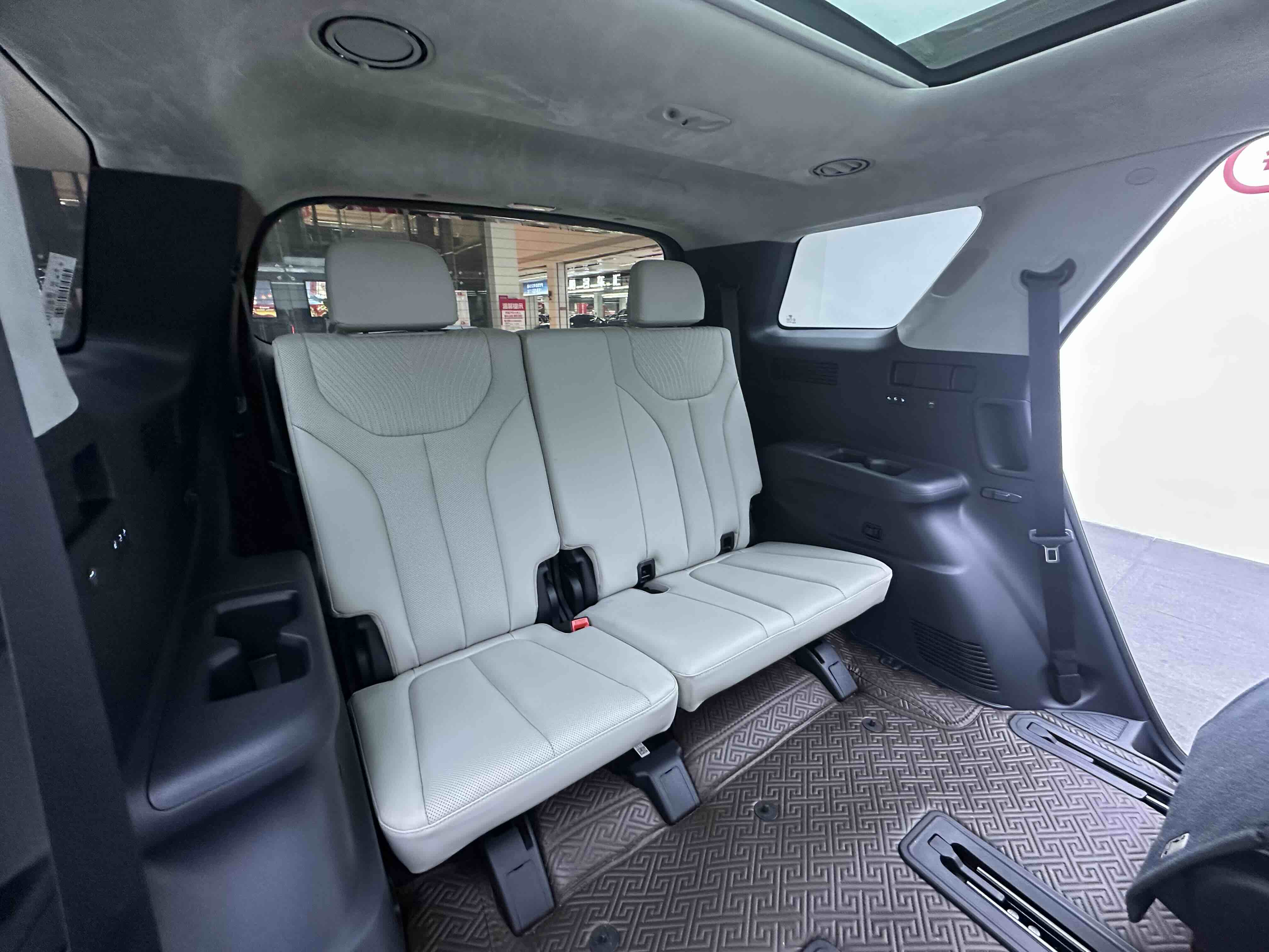 Hyundai Palisade 2024 car image #25