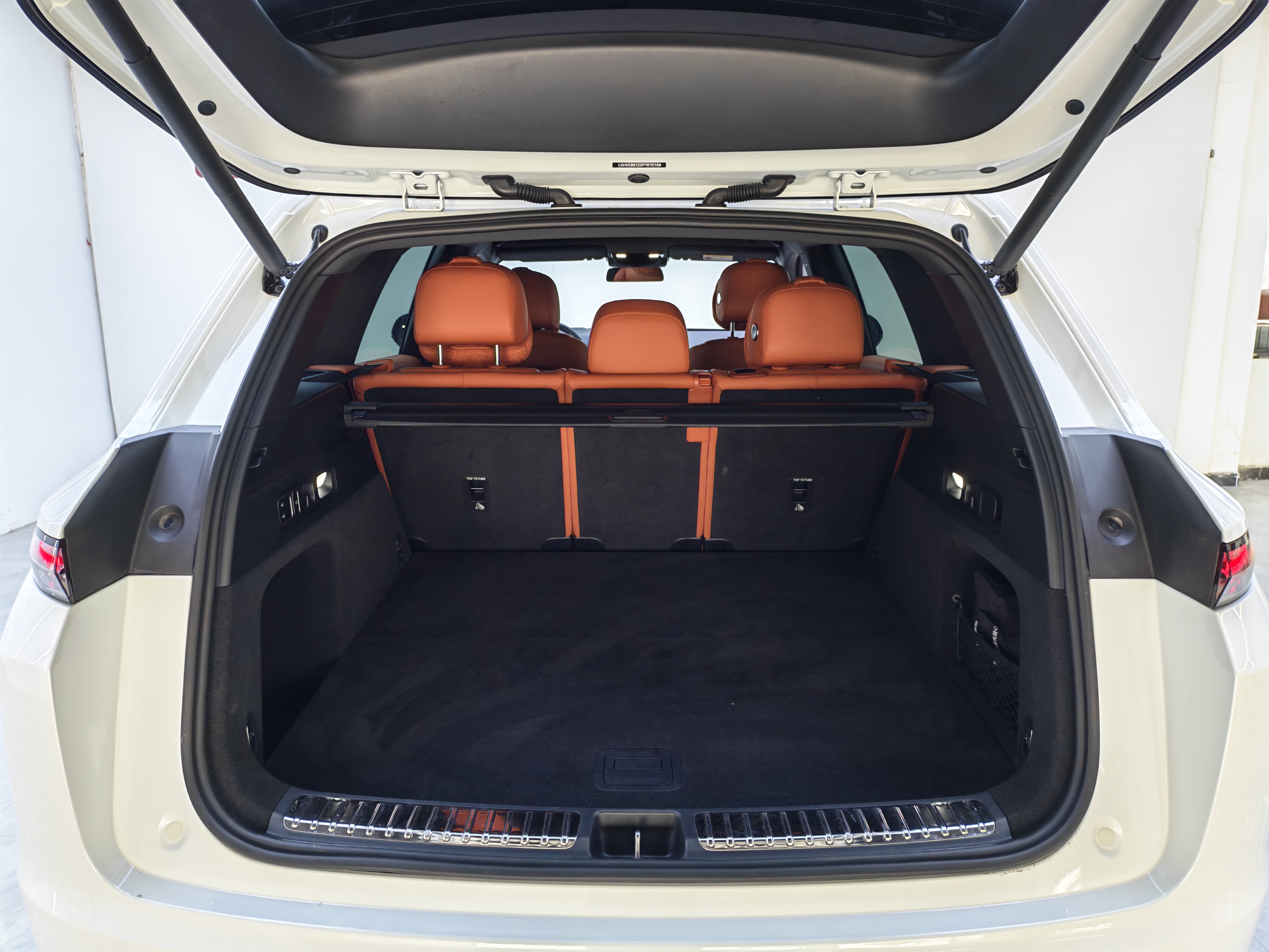 Li L7 2023 immagine di auto #25