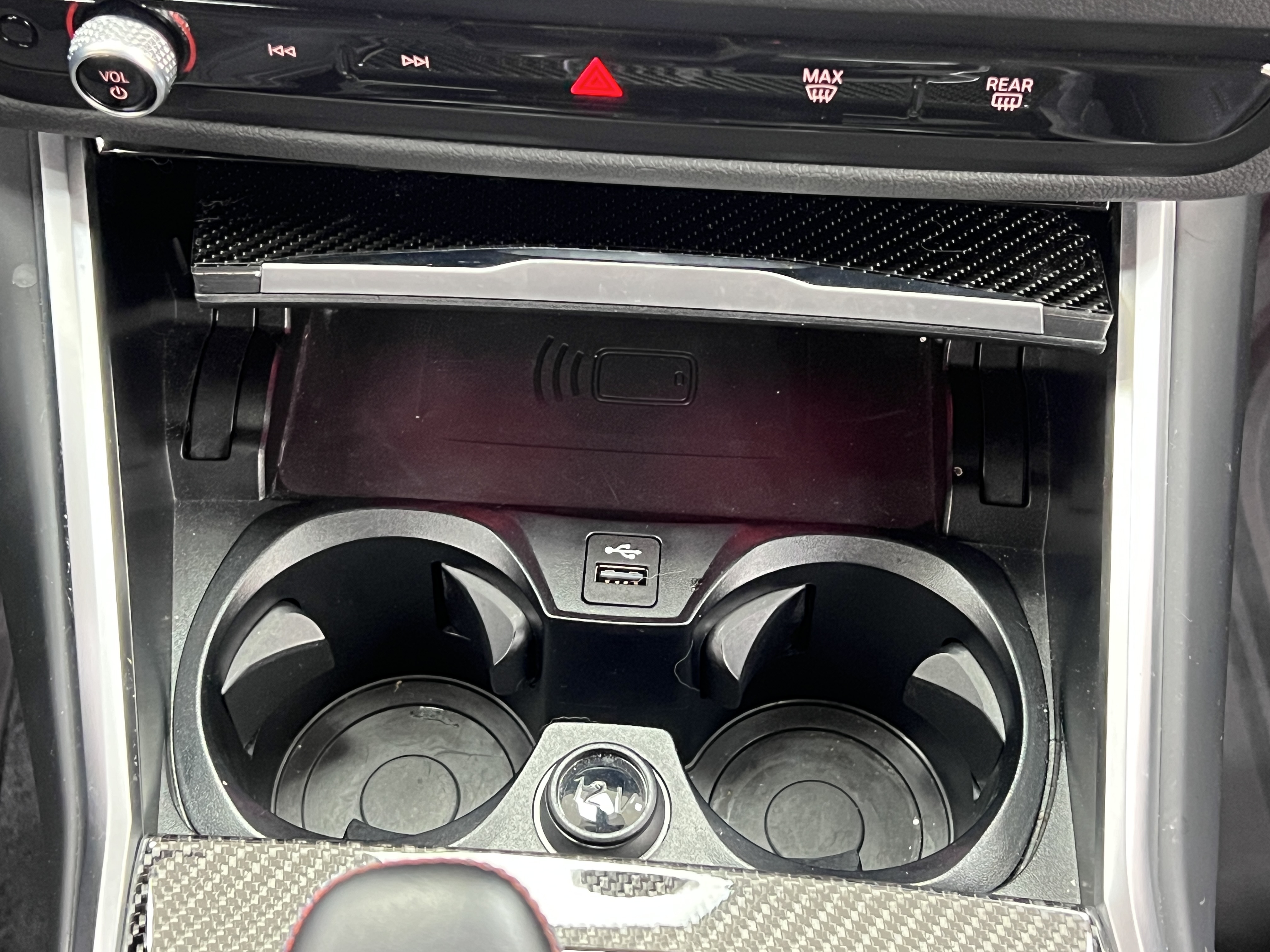 BMW M2 2023 immagine di auto #25