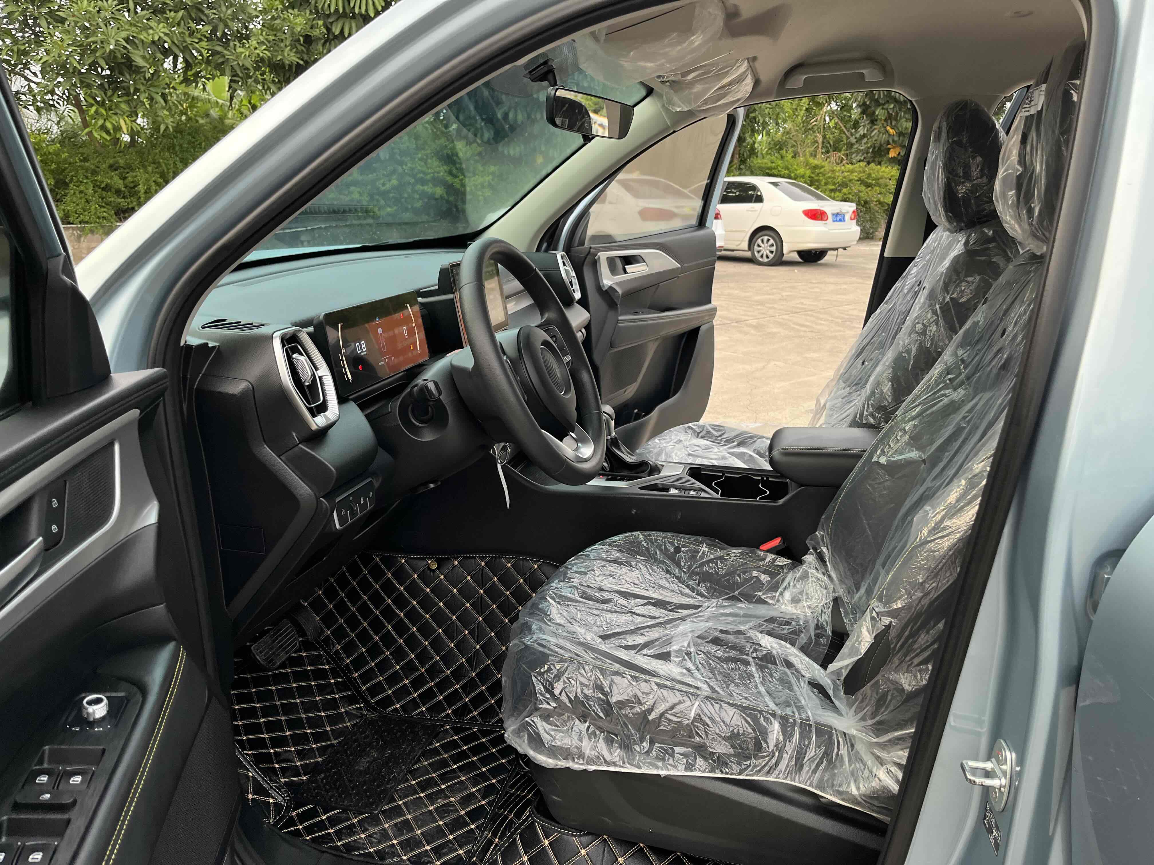 Great Wall Jingang Pao 2023 #25 Great Wall Jingang Pao 2023 car image #25