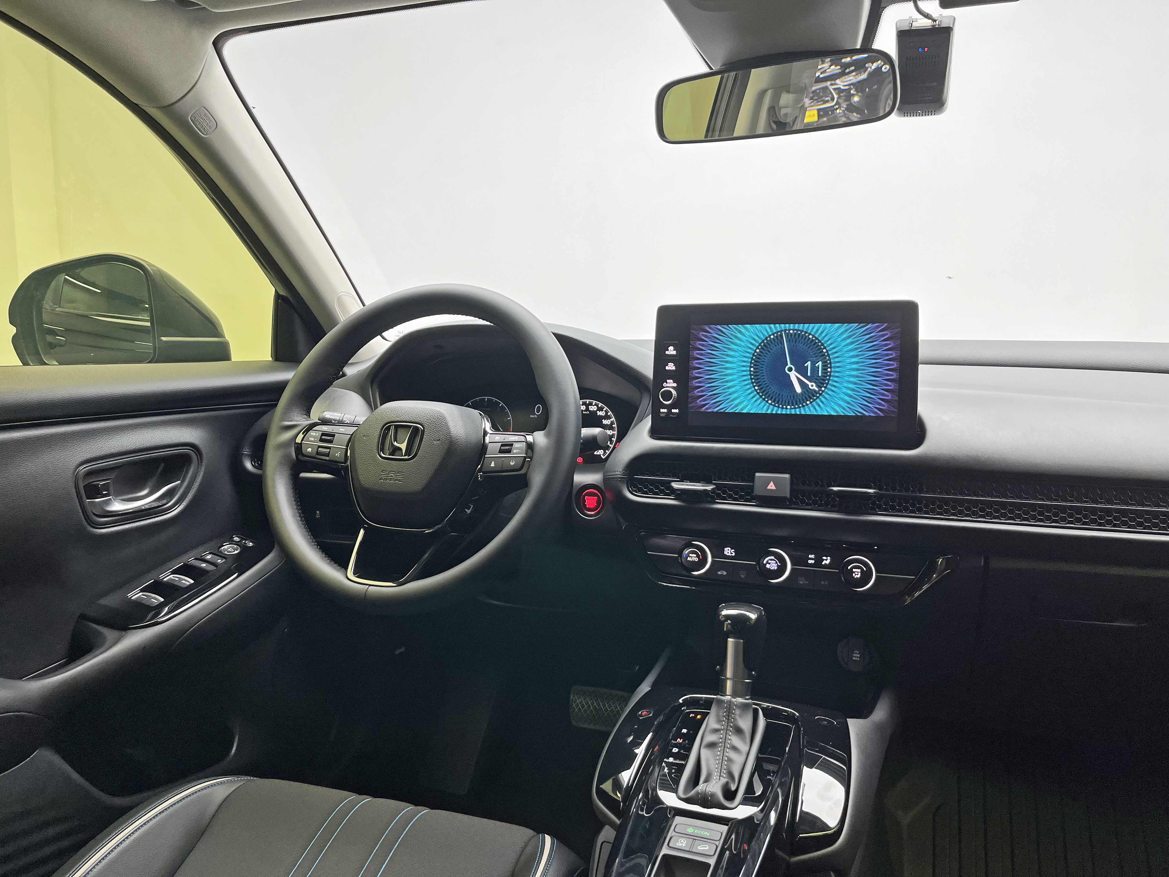 Honda HR-V 2023 car image #25