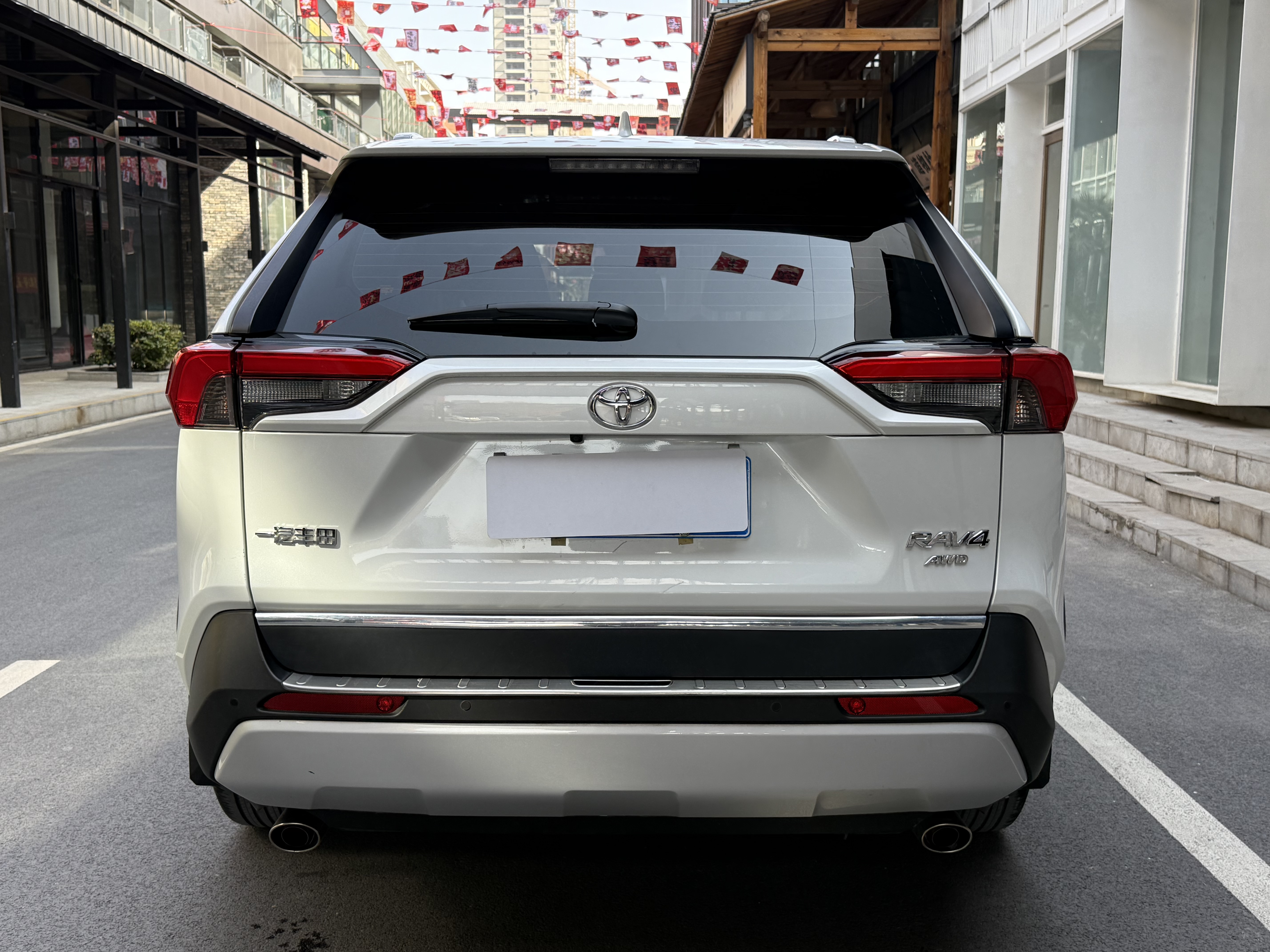 Toyota RAV4 2024 car image #25
