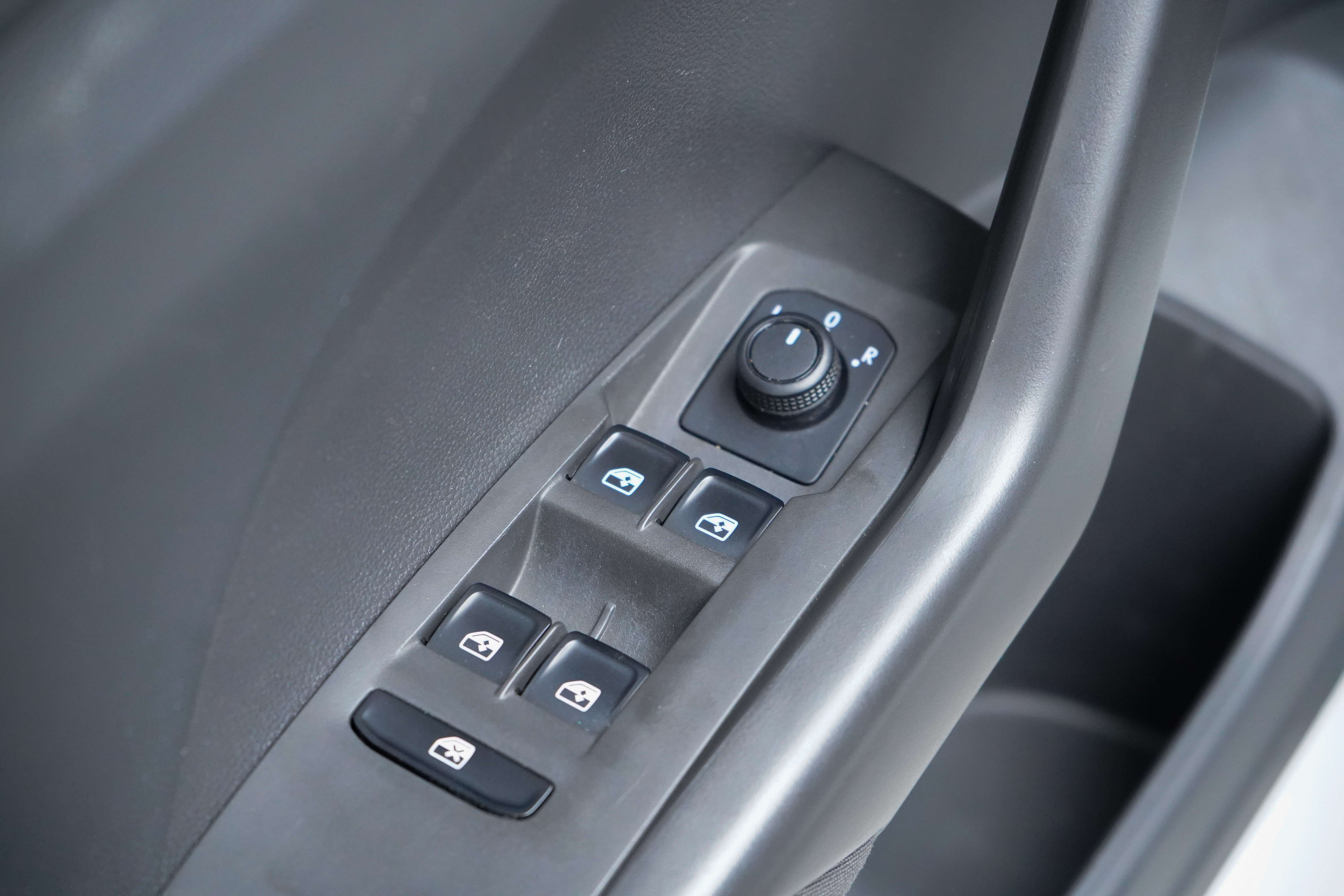 Volkswagen T-Cross 2023 #25 Volkswagen T-Cross 2023 car image #25