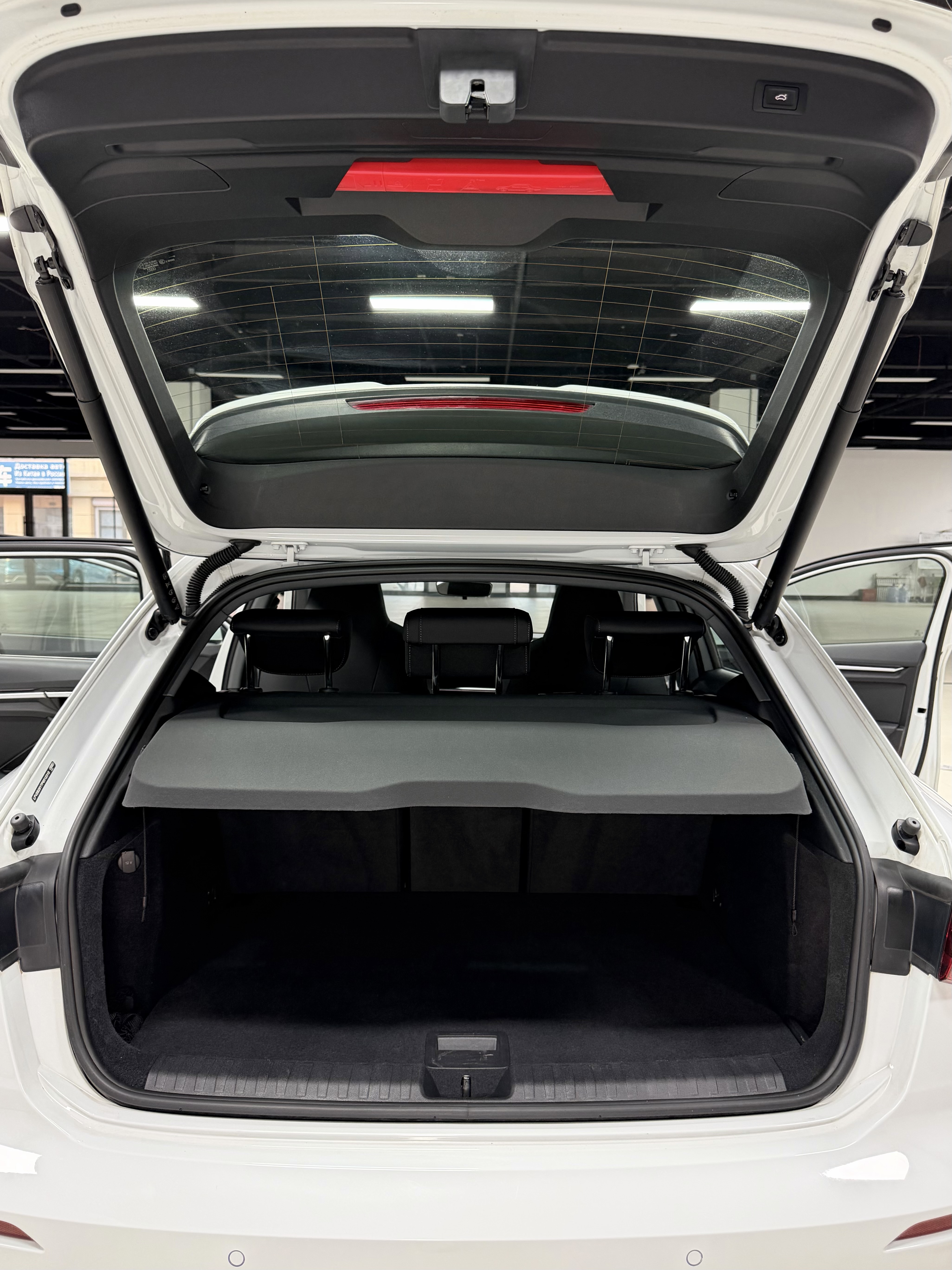 Audi A3 2023 car image #25