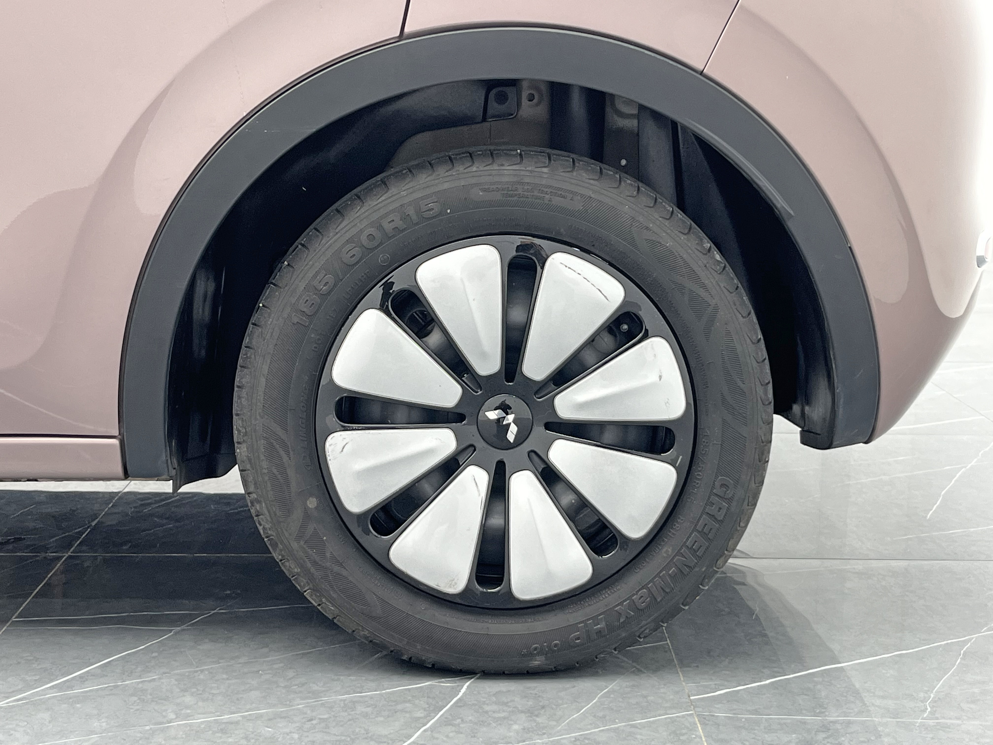 Wuling Binguo 2023 изображение автомобиля #25