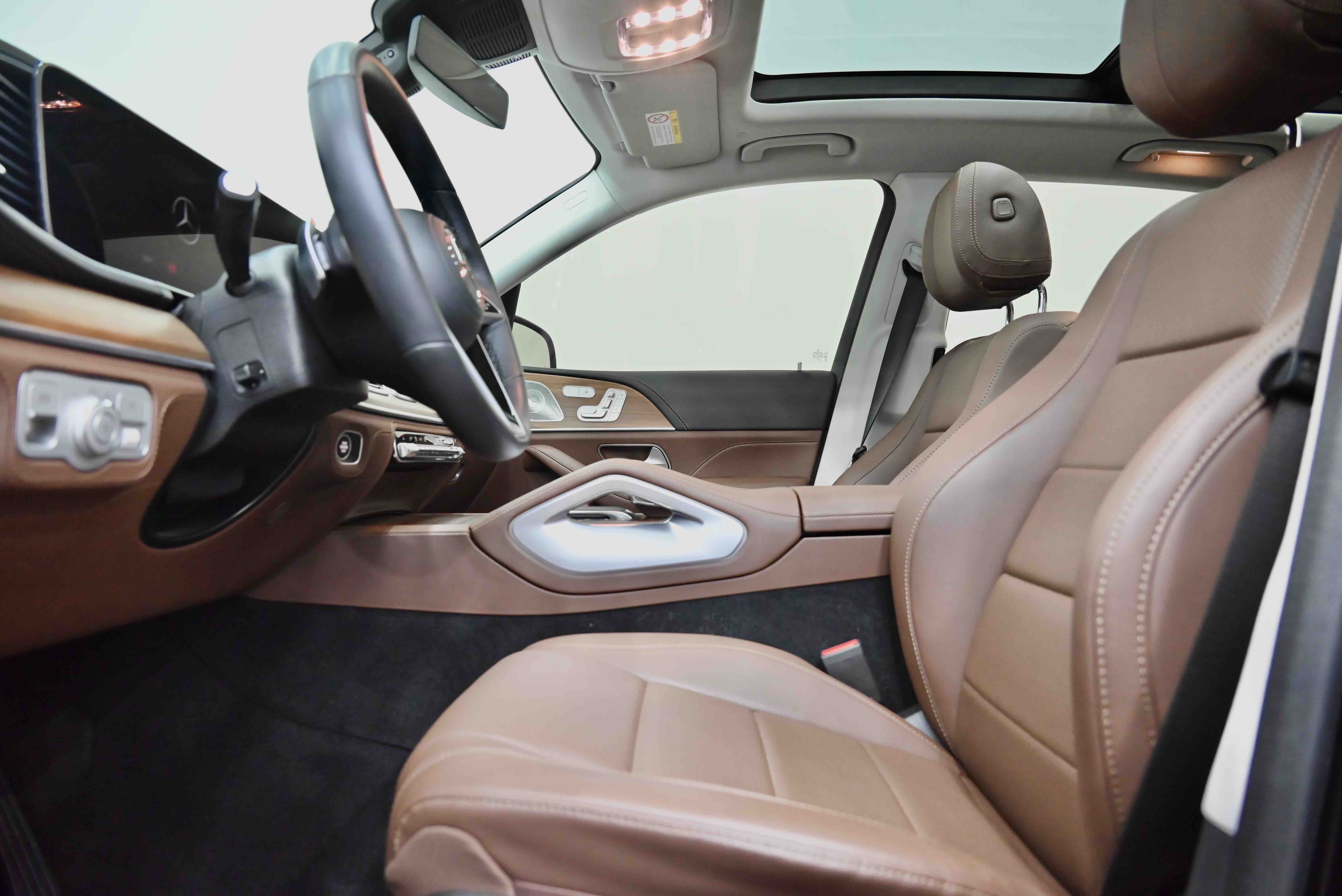 Mercedes-Benz GLE Class New Energy 2023 car image #25