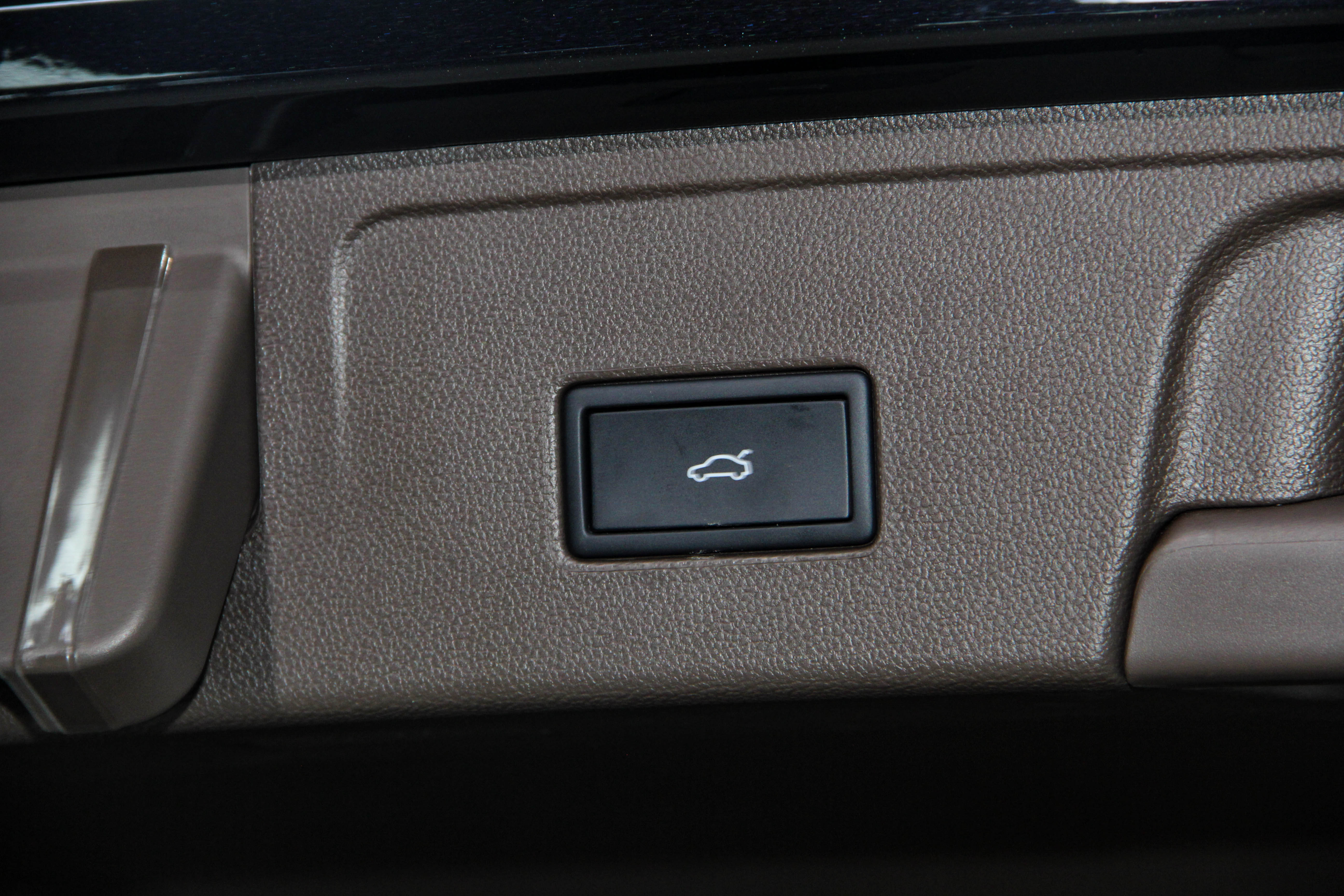 Volkswagen Viloran 2025 car image #25