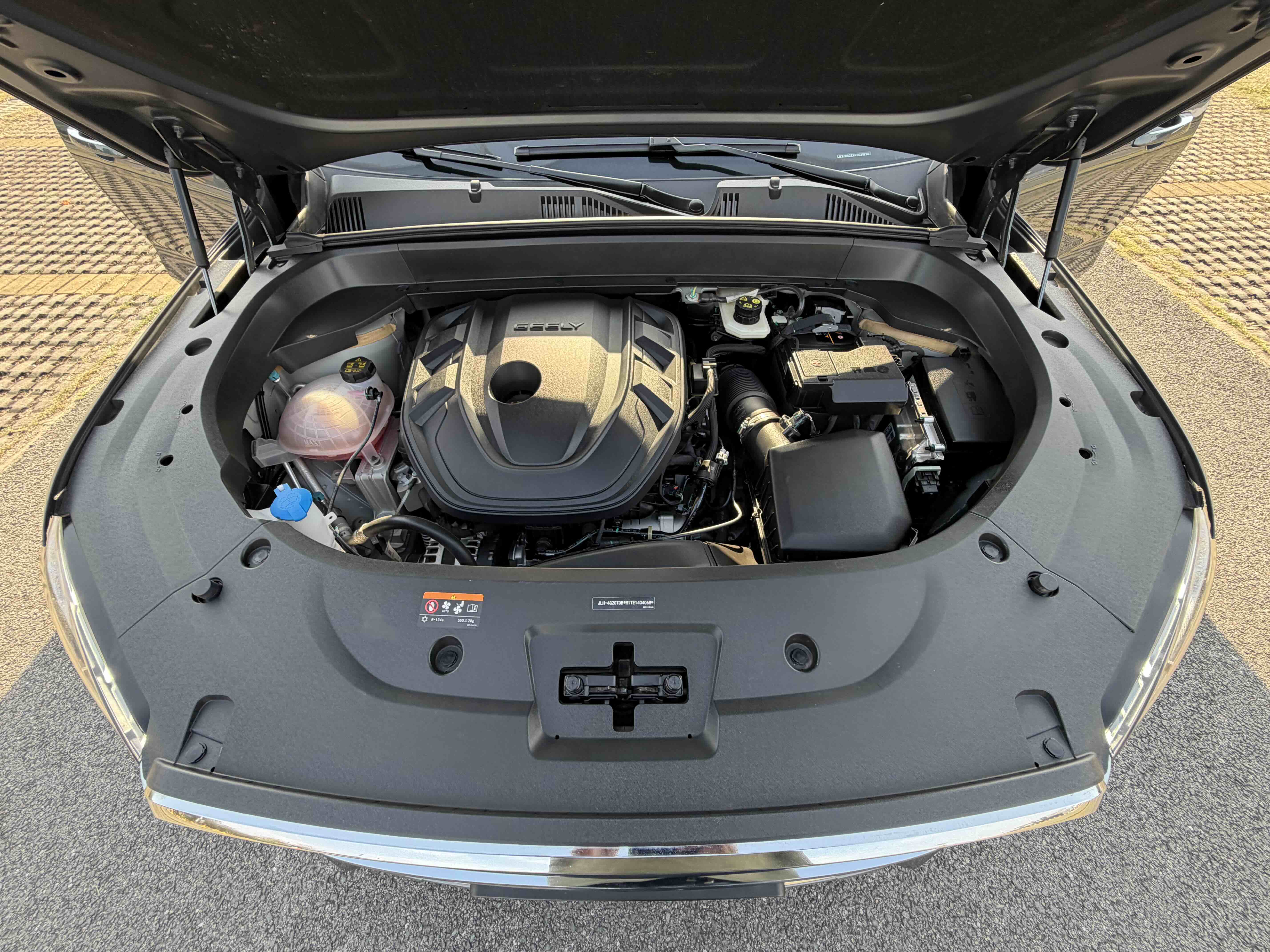 GEELY Monjaro 2024 immagine di auto #25