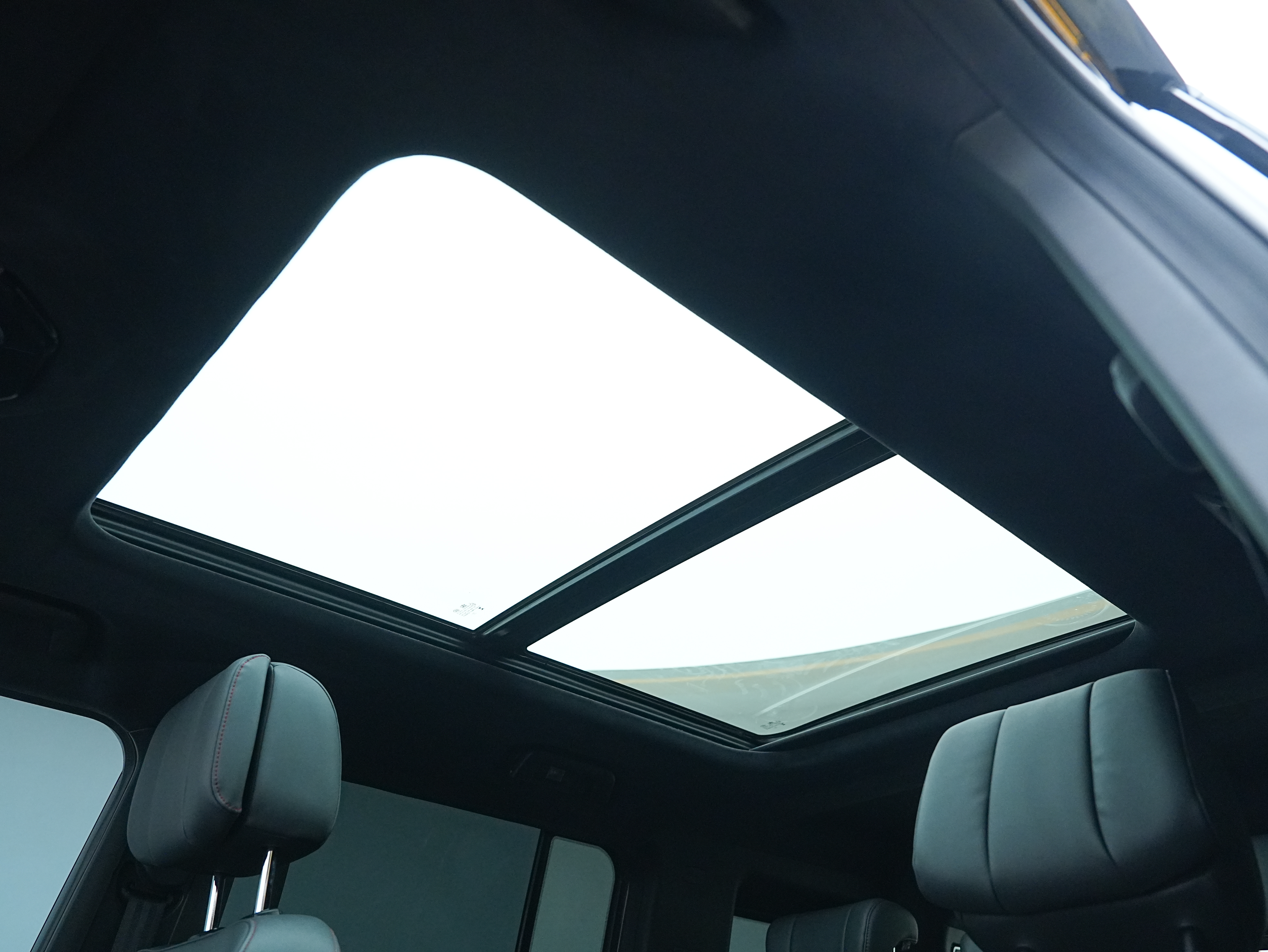 Jetour Traveller 2024 car image #25