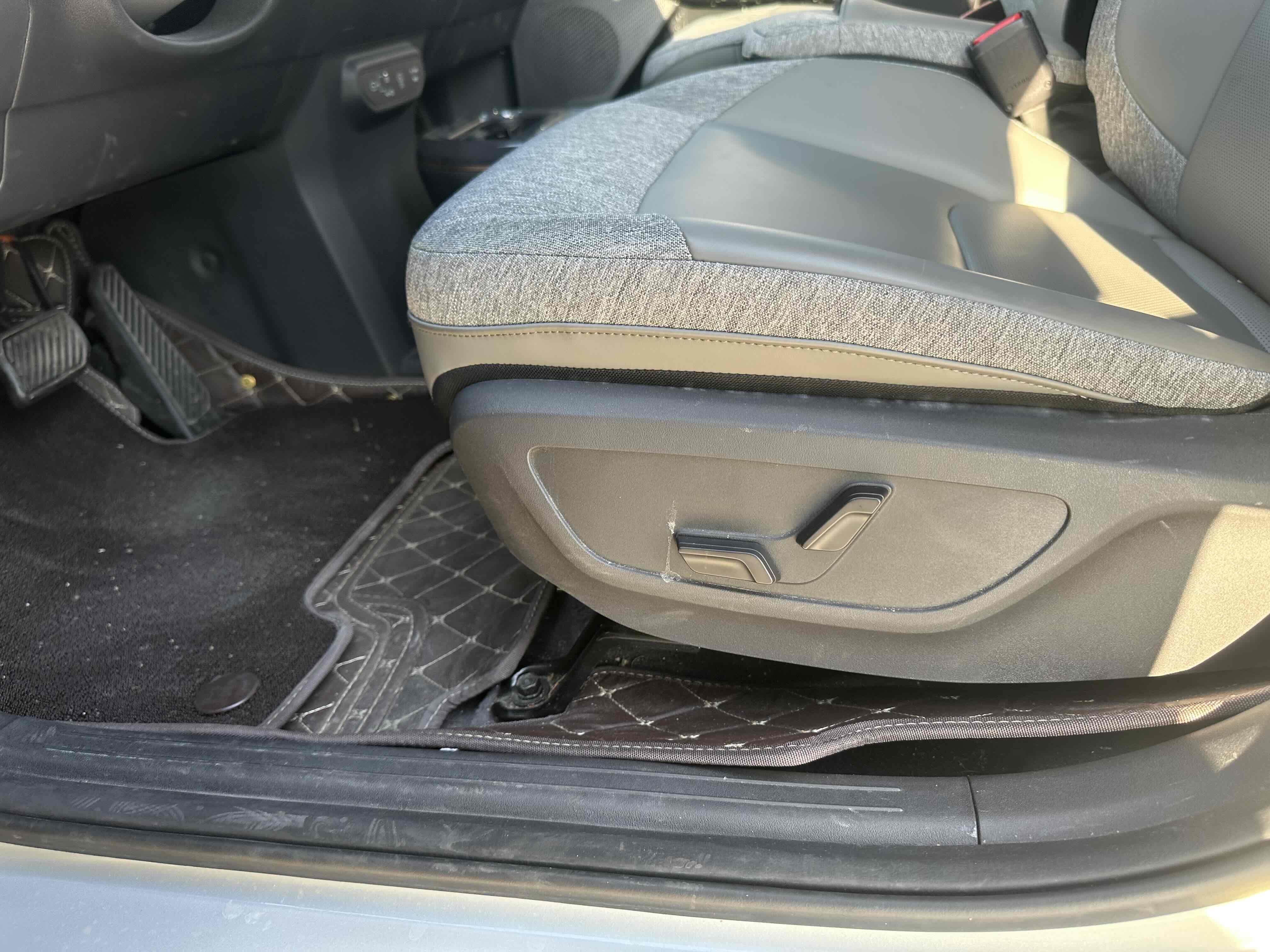 起亚 起亚EV5 2024 汽车图片 #25