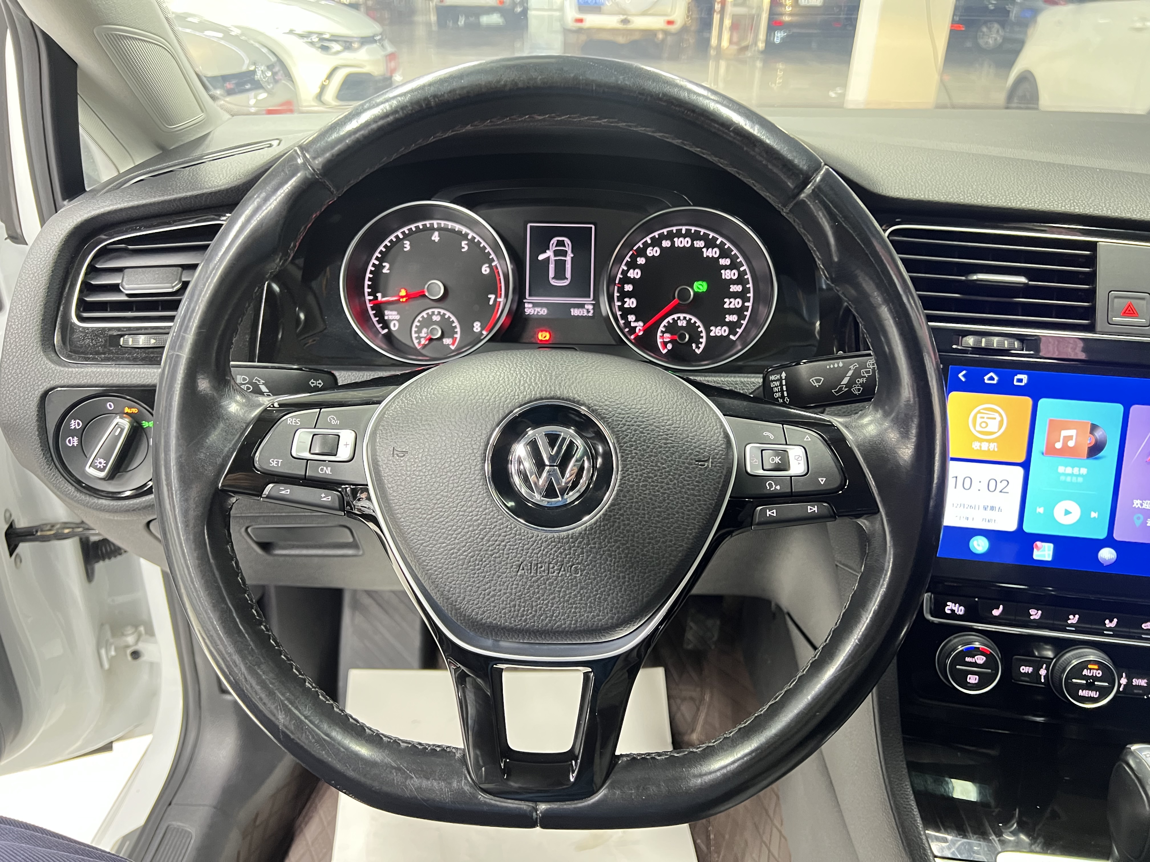 Volkswagen Golf 2015 car image #25