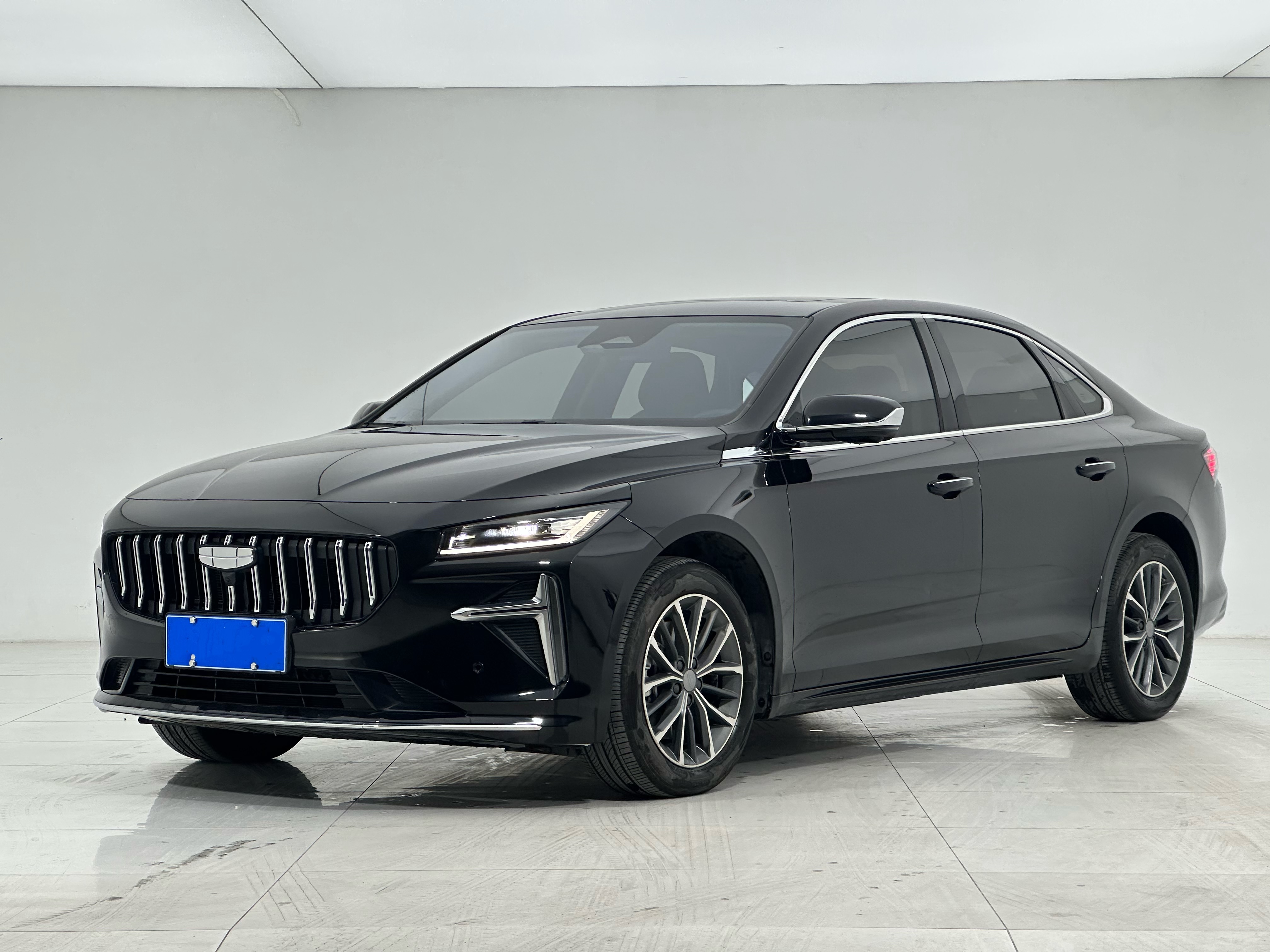 2025 car image #25