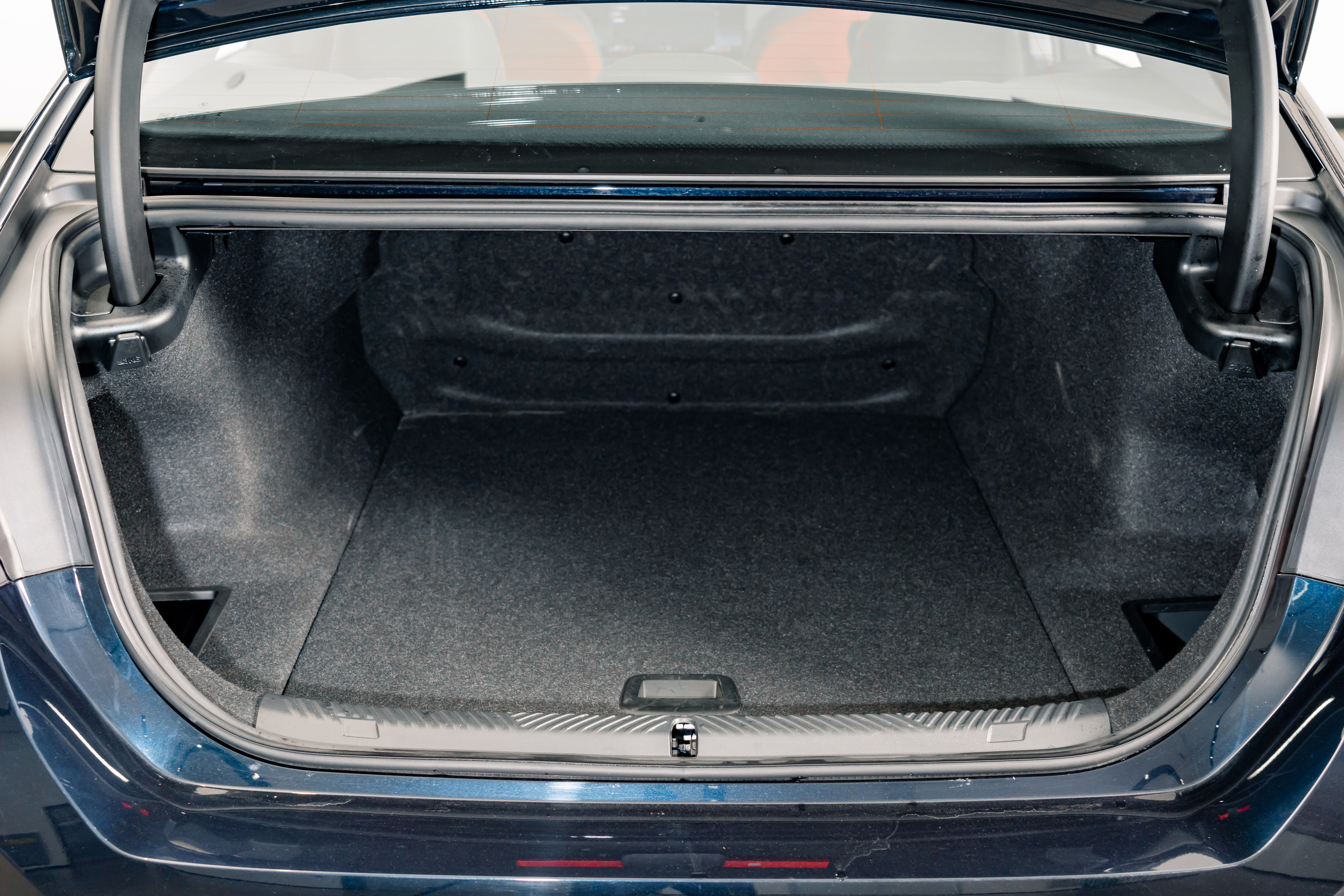 BMW i5 2025 immagine di auto #25