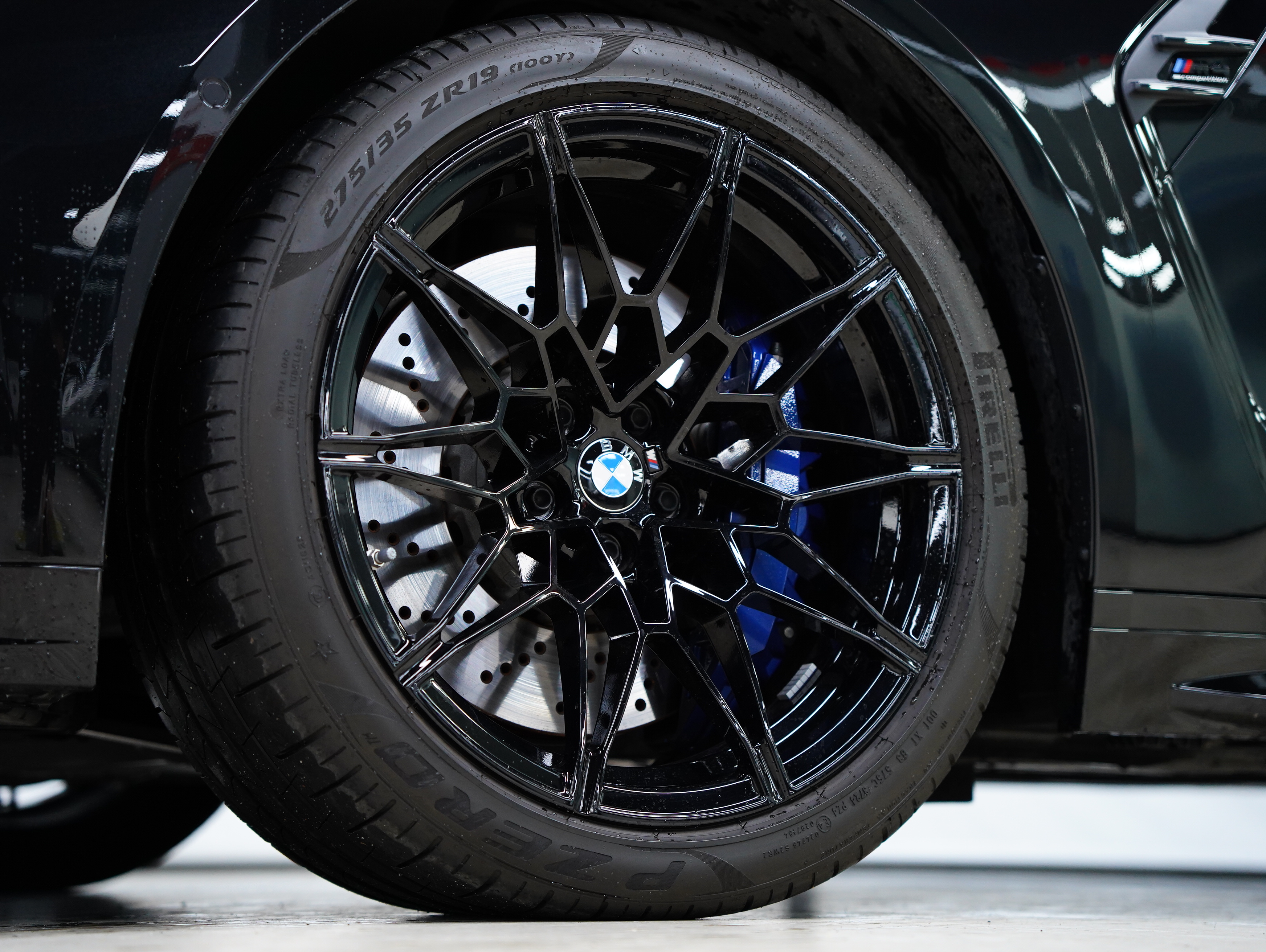 BMW M4 2025 imagen de coche #25